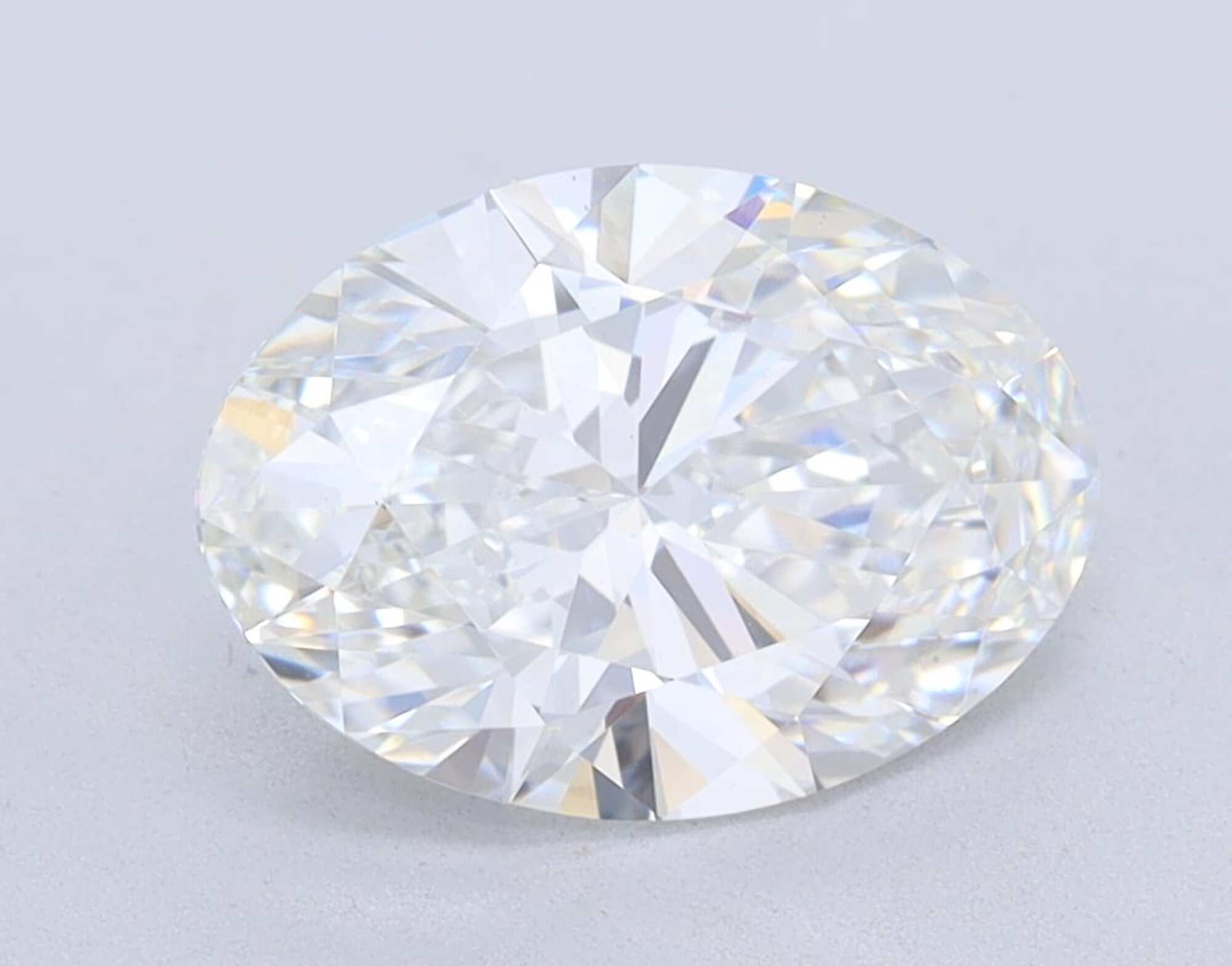 Diamante talla ovalada F VS1 de 2,17 ct 