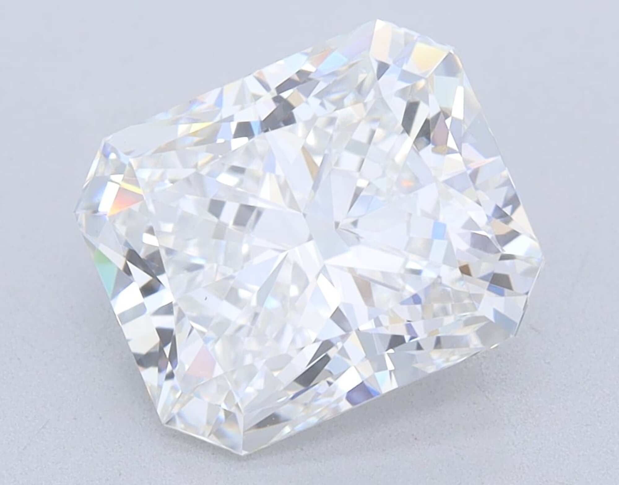 3.01 ct E VS1 Radiant cut Diamond