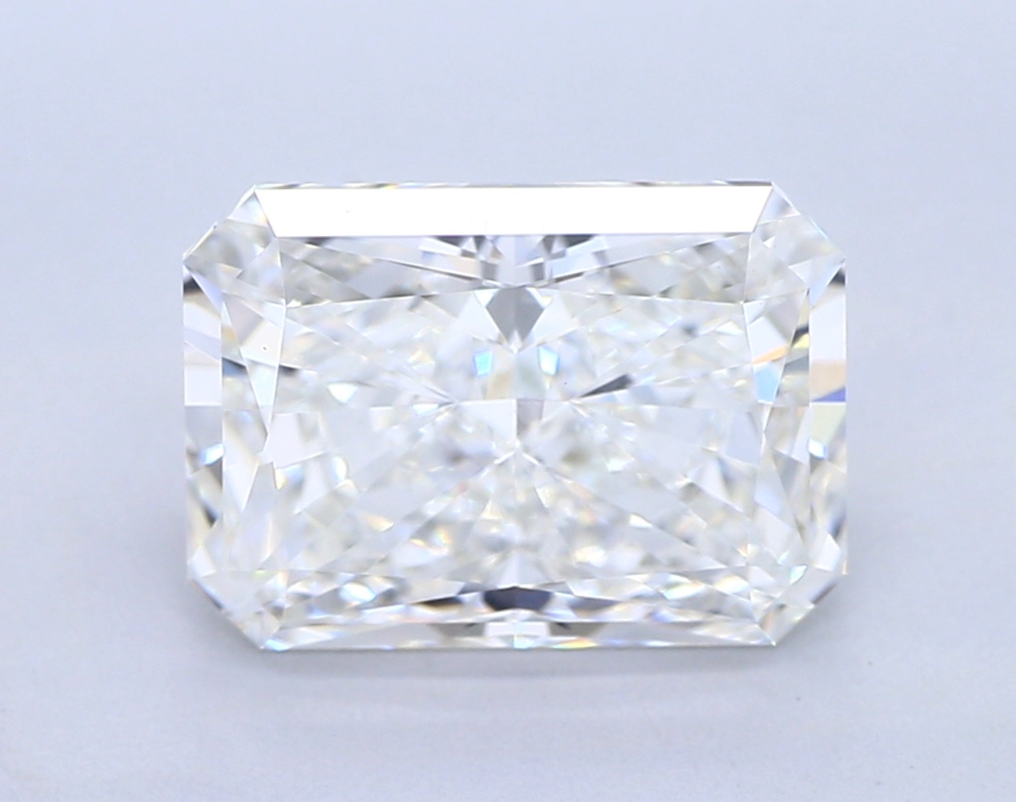 2.13 ct F VVS2 Radiant cut Diamond