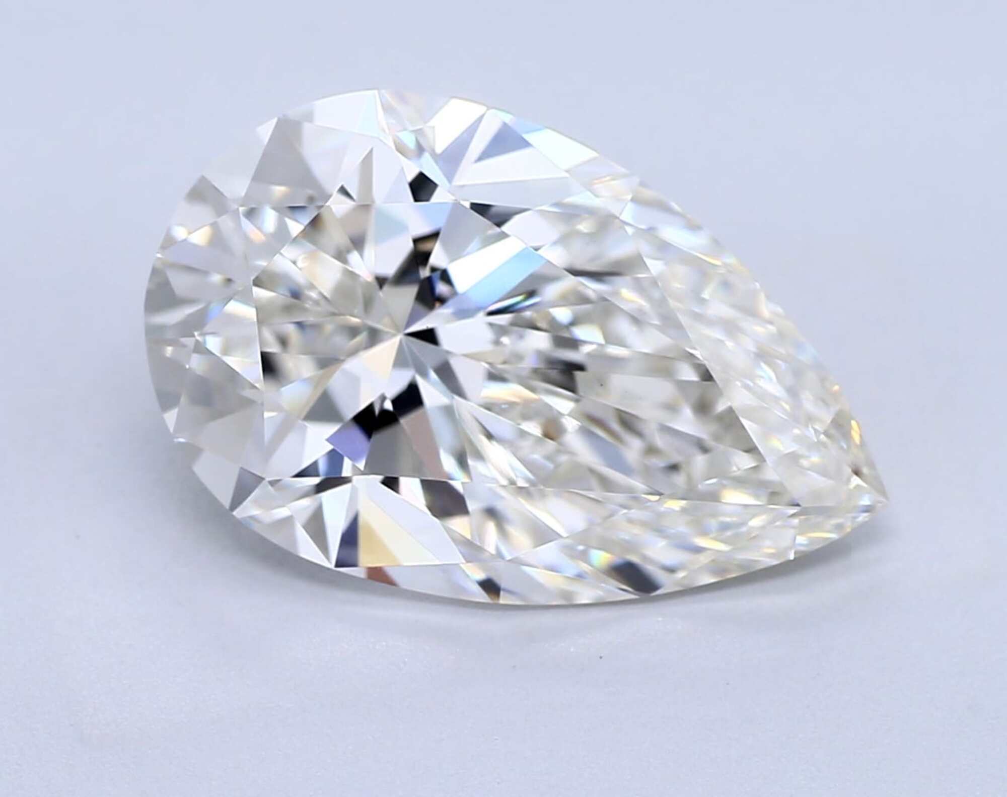 3.05 ct G VVS2 Pear cut Diamond