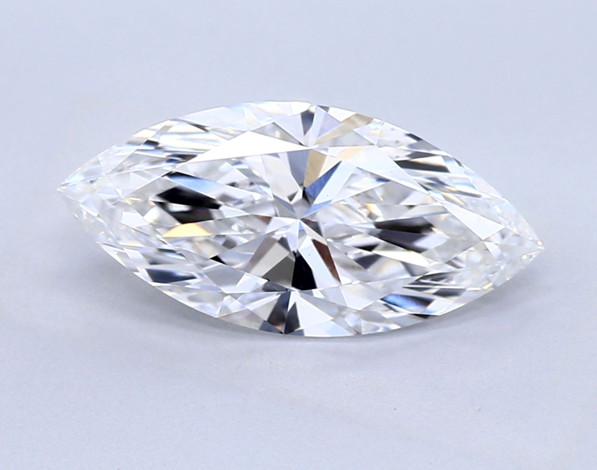 1,35 ct E VS1 Diamante talla marquesa 
