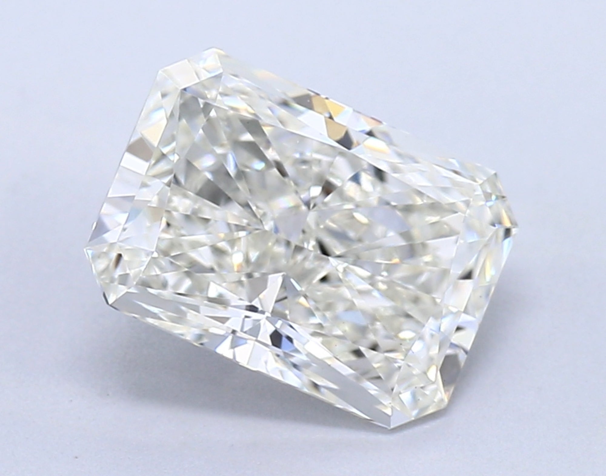 1.36 ct H VVS2 Radiant cut Diamond
