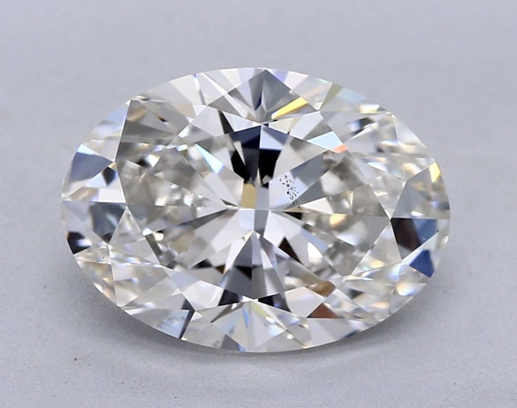 2.01 ct G VS2 Oval cut Diamond