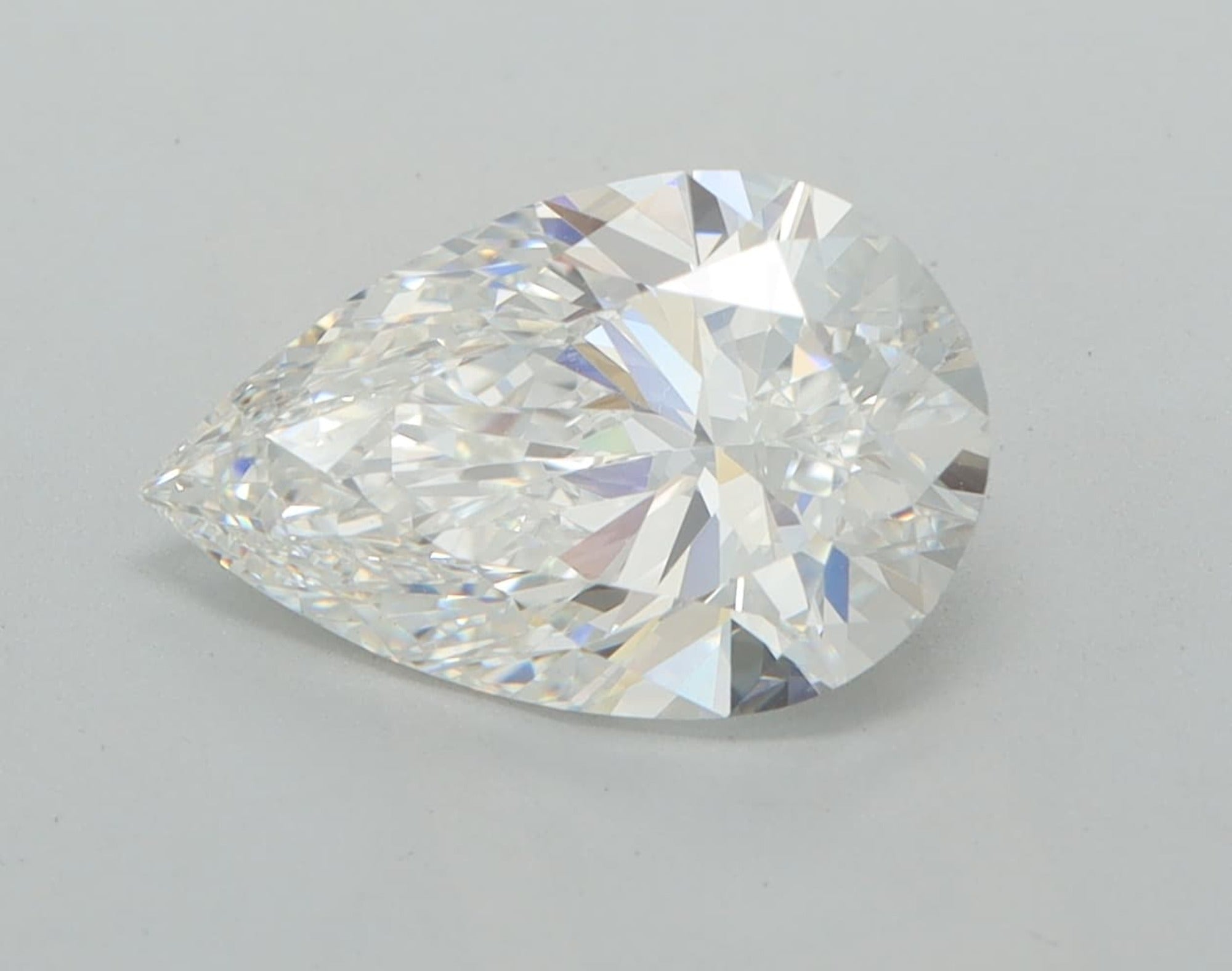 Diamante talla pera G VS1 de 2,16 ct 