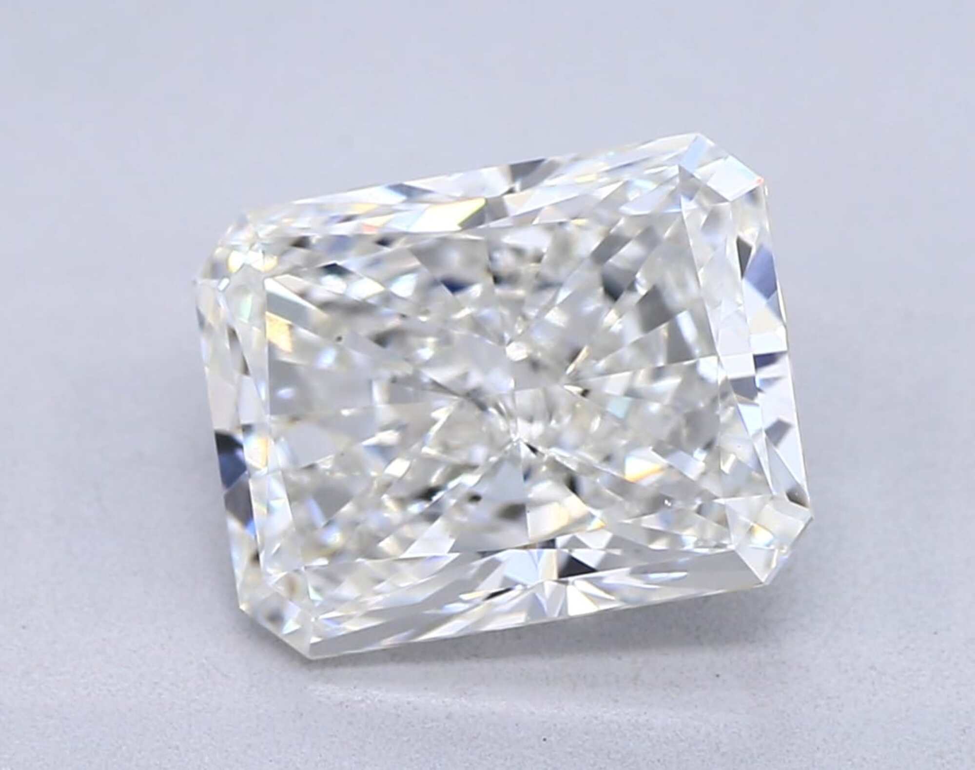 2.01 ct G VS1 Radiant cut Diamond