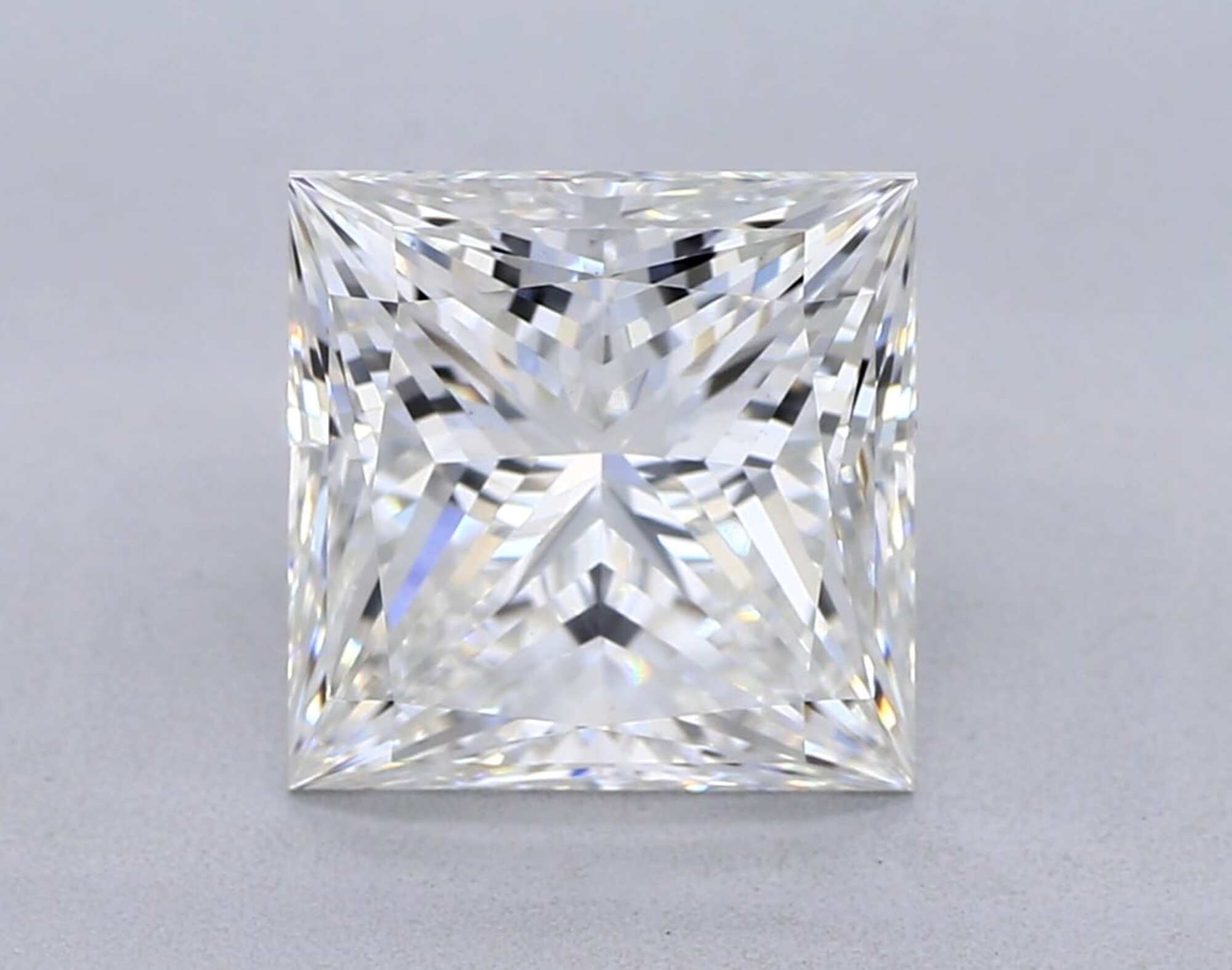 2.39 ct G VS1 Princess cut Diamond