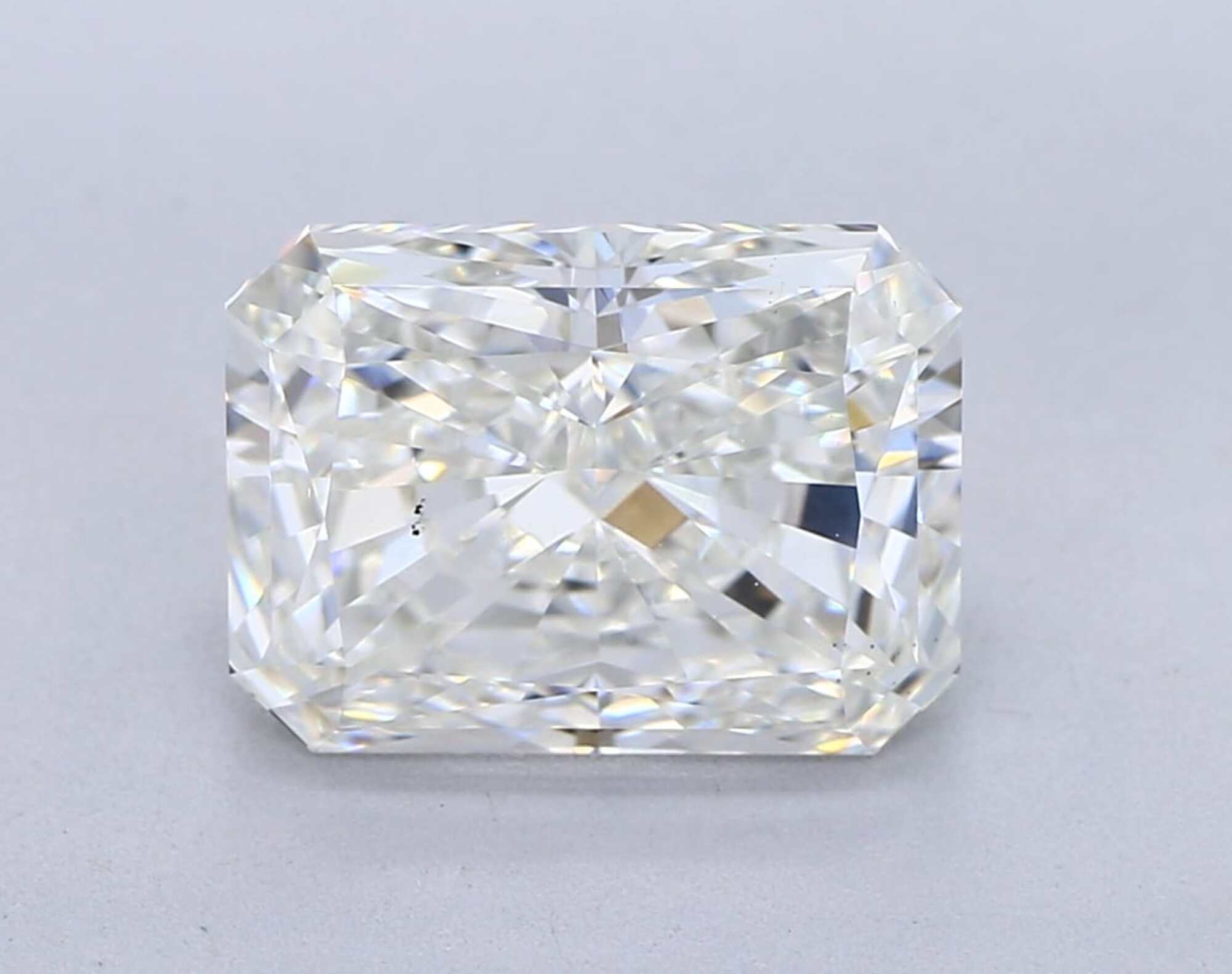 2.23 ct G VS2 Radiant cut Diamond