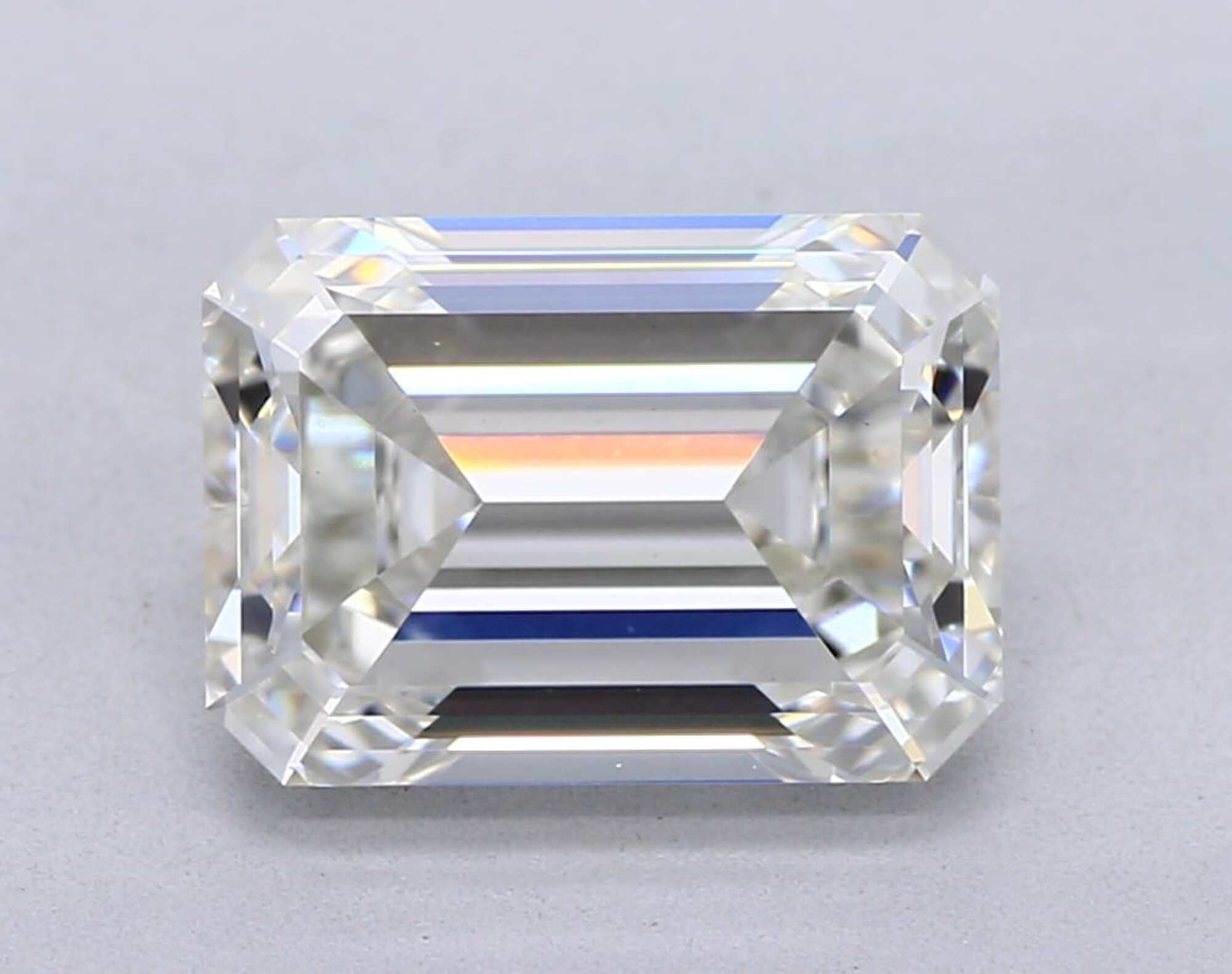 2.31 ct G VVS2 Emerald cut Diamond