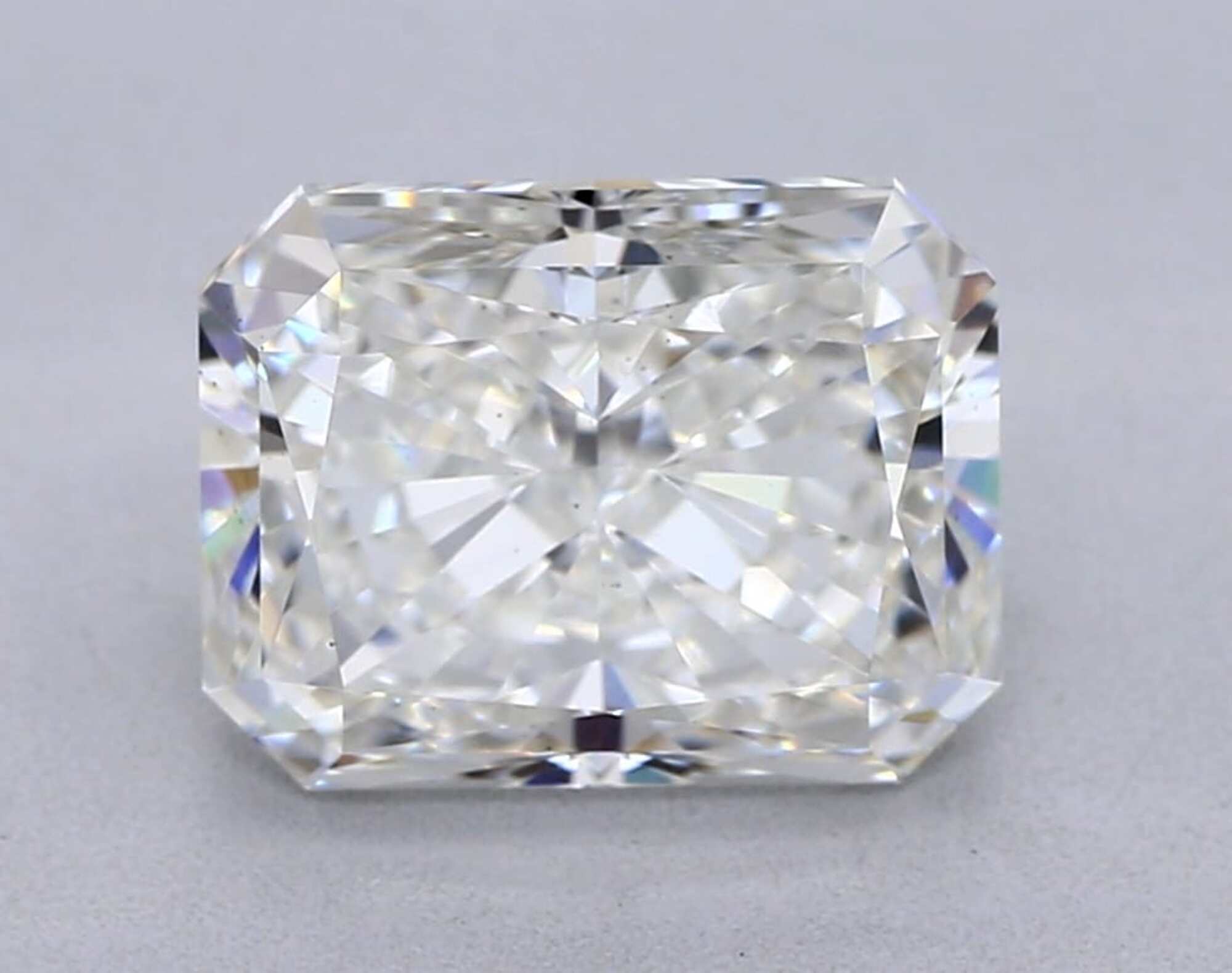 2 ct G VS1 Radiant cut Diamond