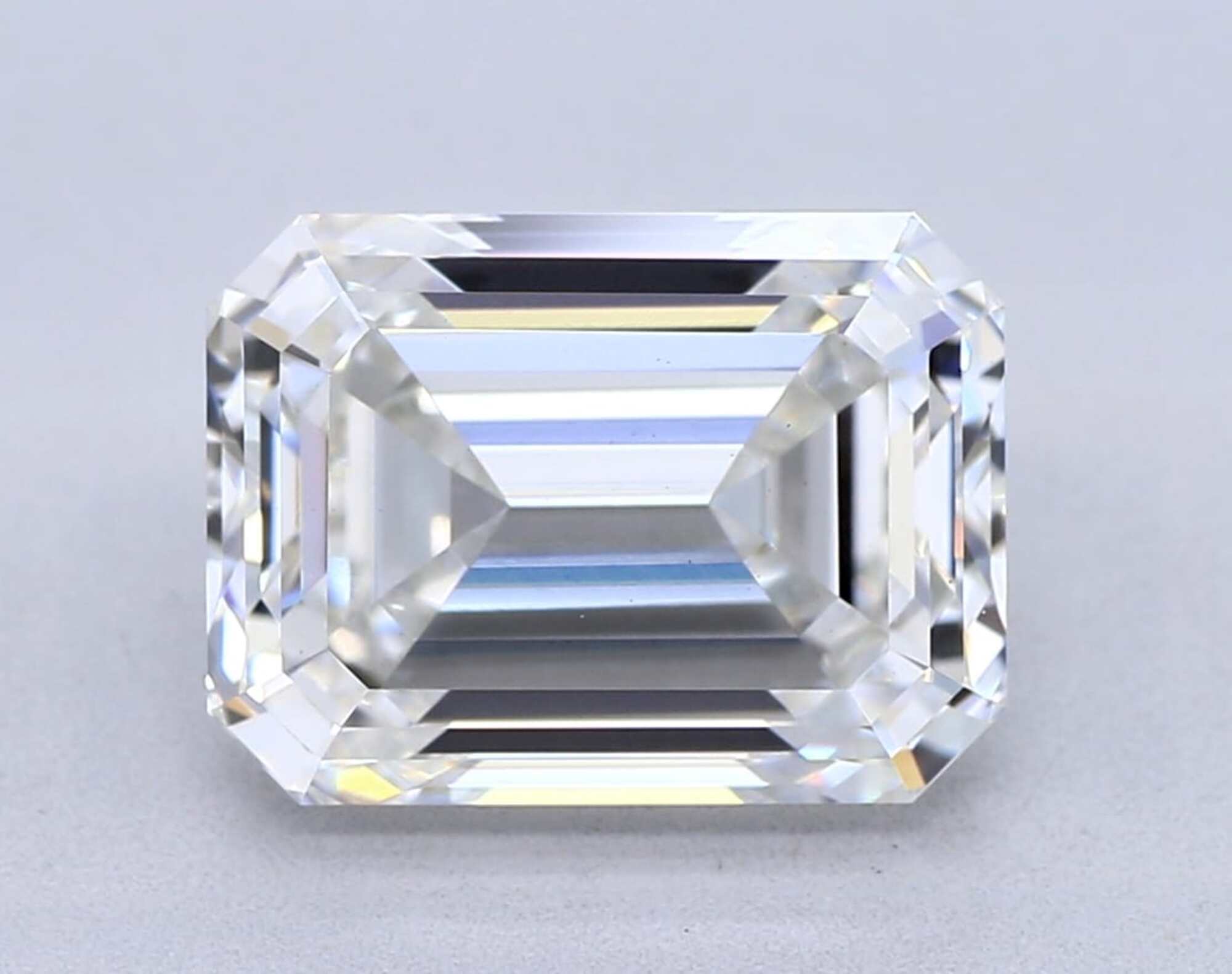 3 ct F VVS2 Emerald cut Diamond