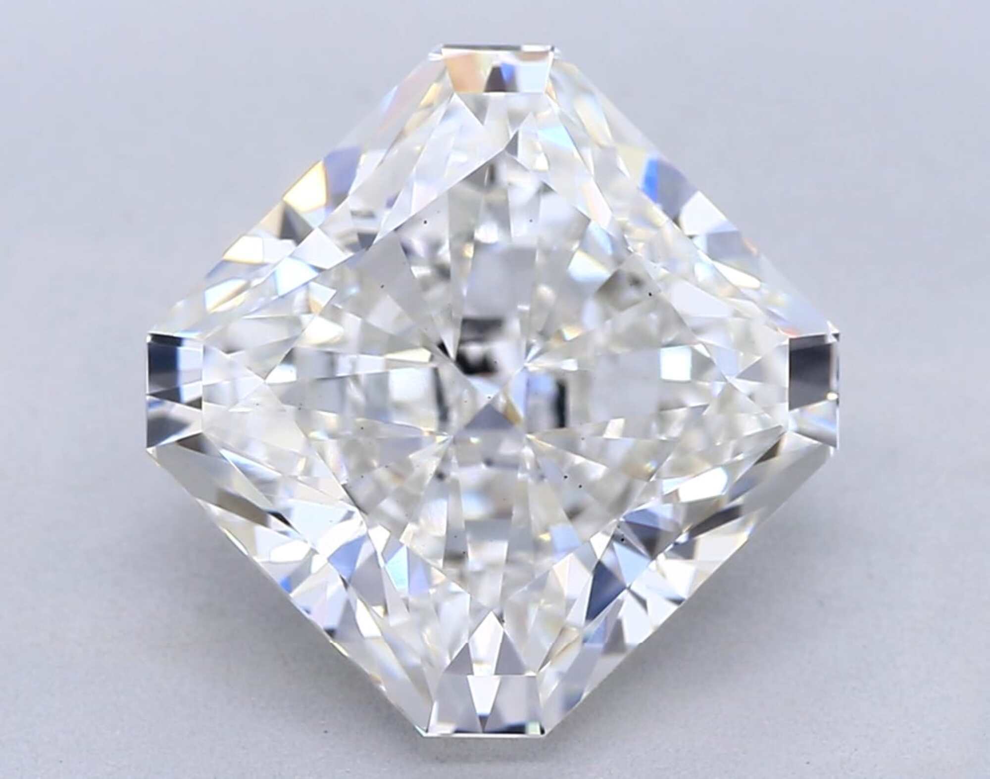 3.42 ct G VS1 Radiant cut Diamond