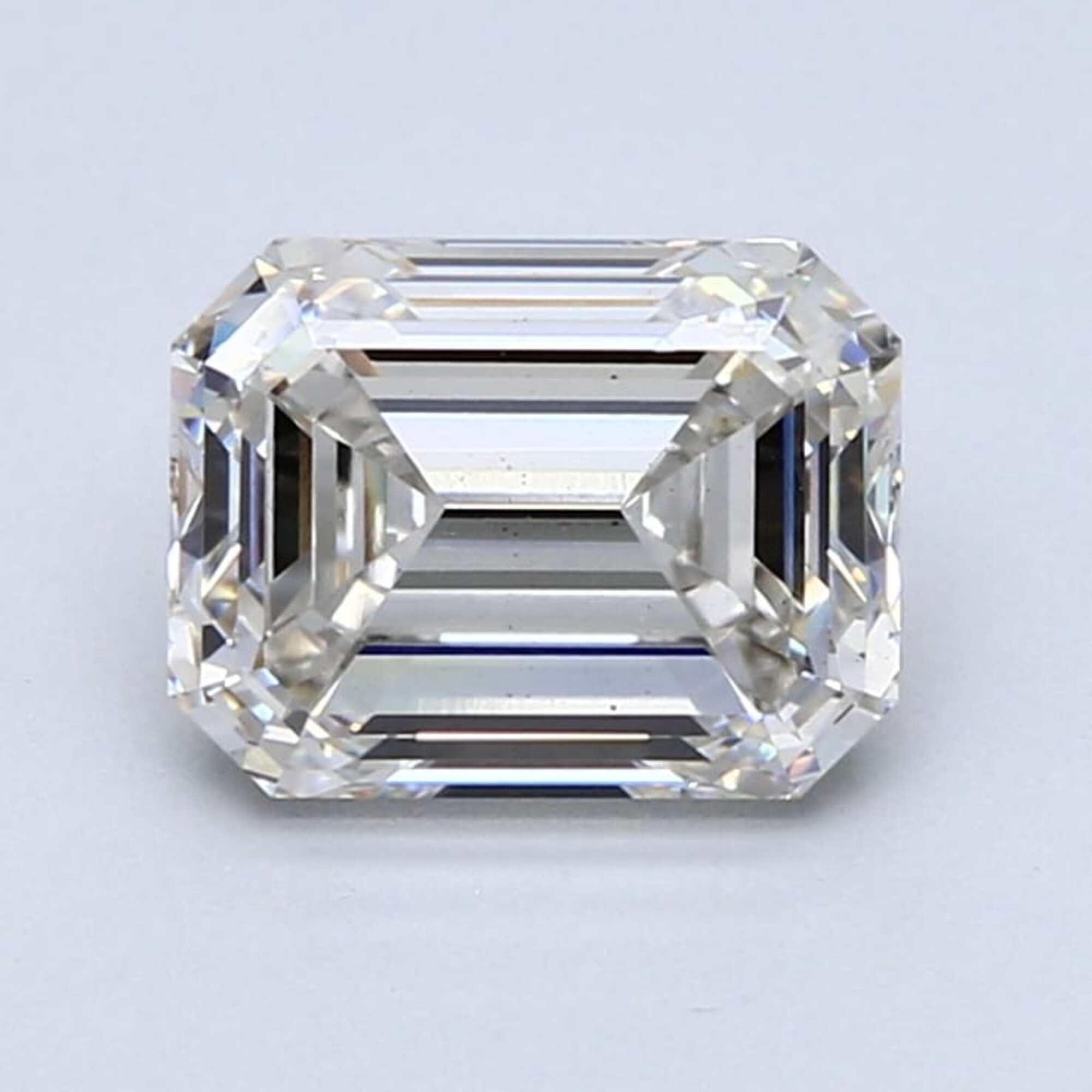 2.29 ct G VS2 Emerald cut Diamond