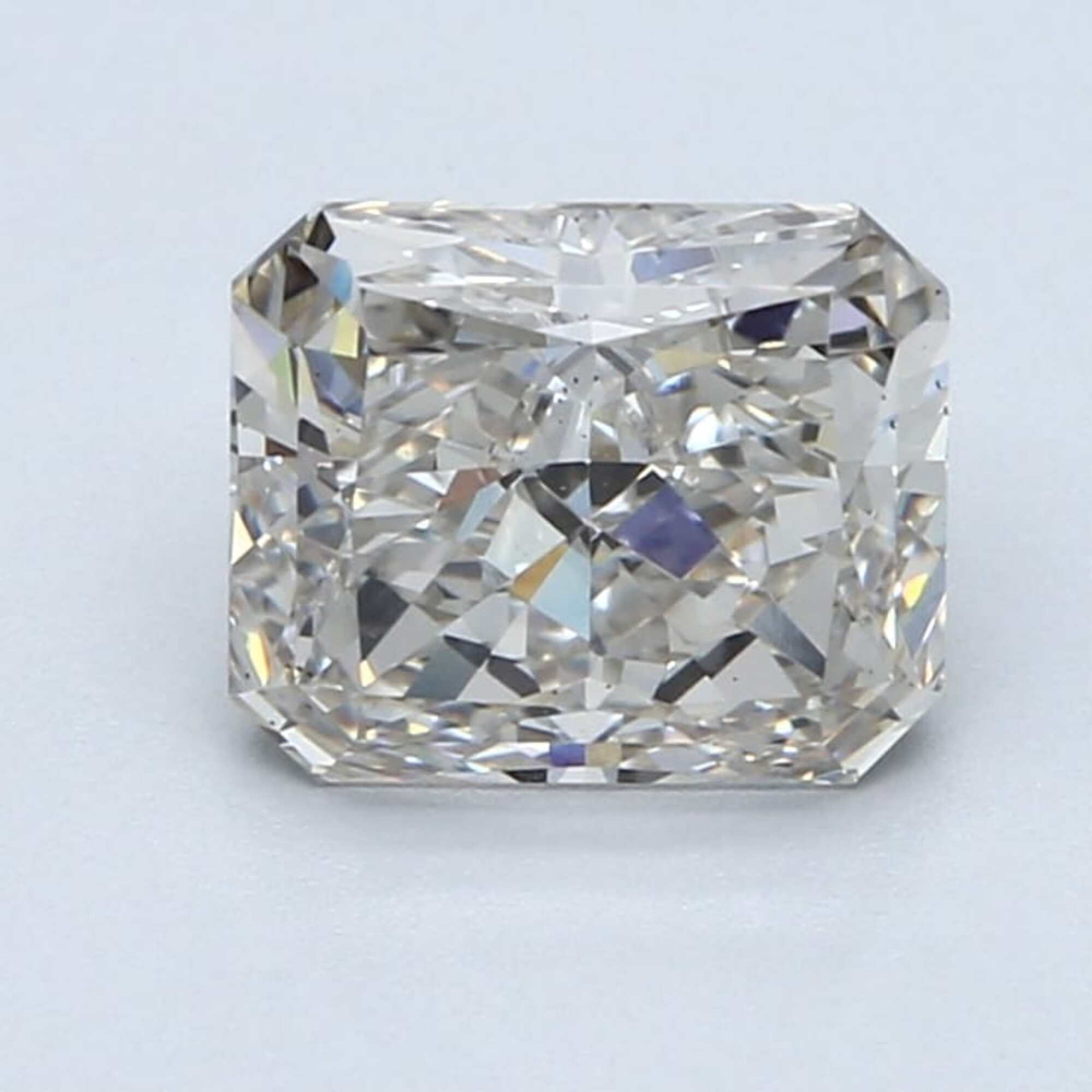 2.52 ct I VS2 Radiant cut Diamond