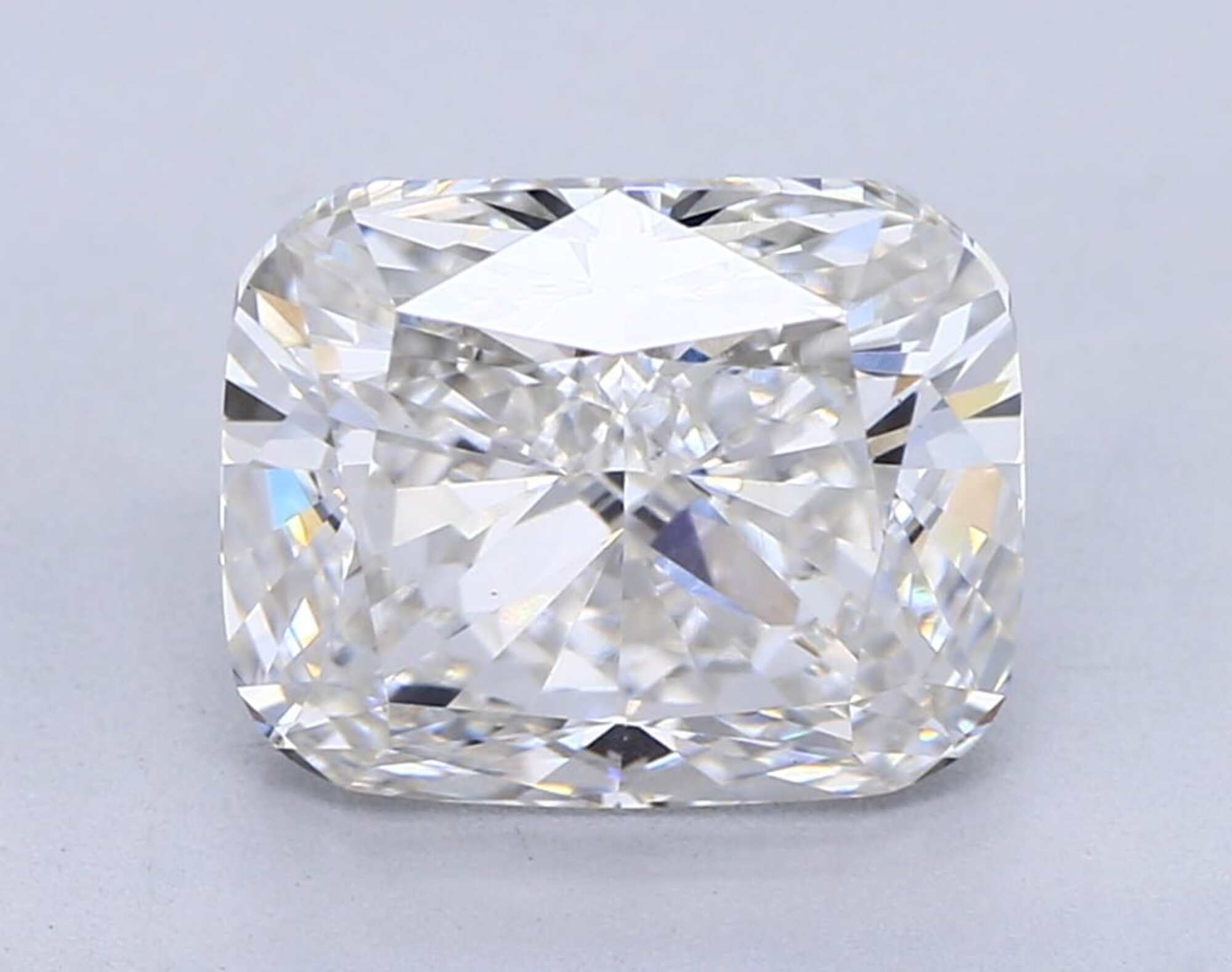 Diamante talla cojín G VS2 de 2,52 ct 