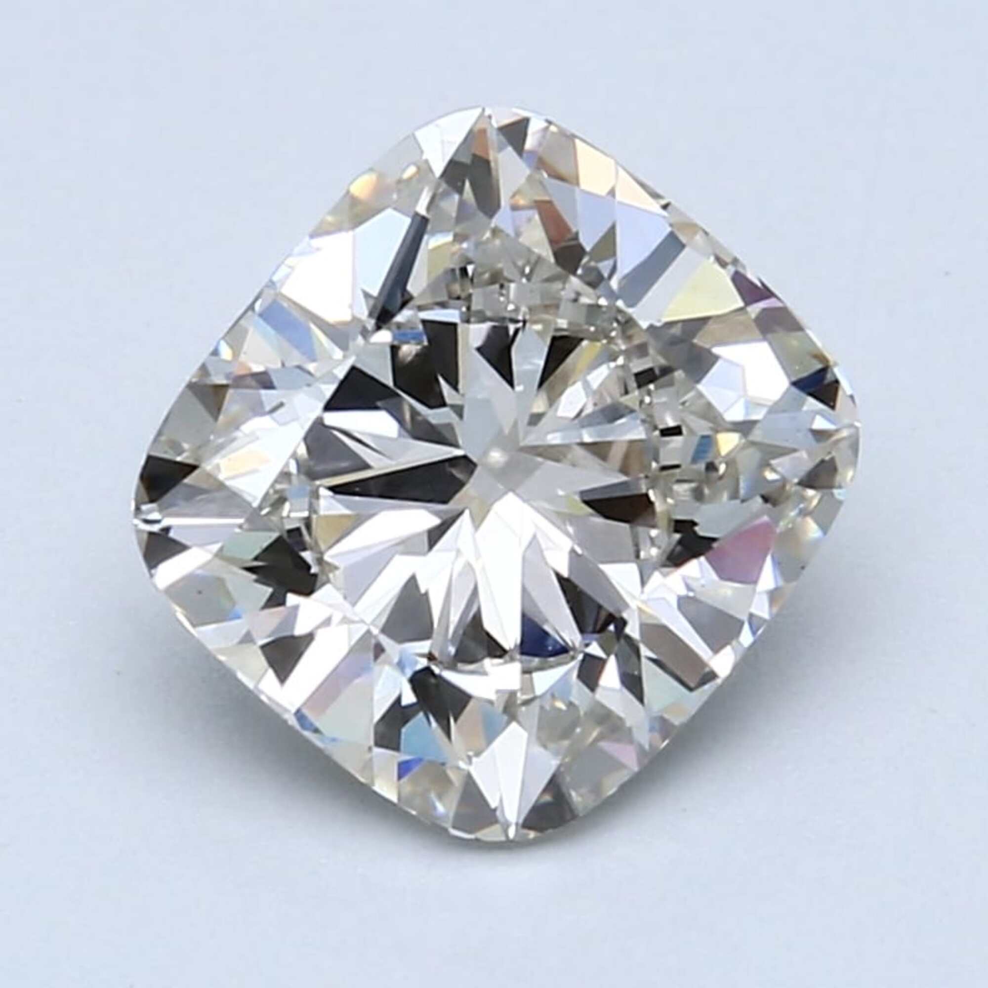 3.02 ct H VS2 Cushion cut Diamond