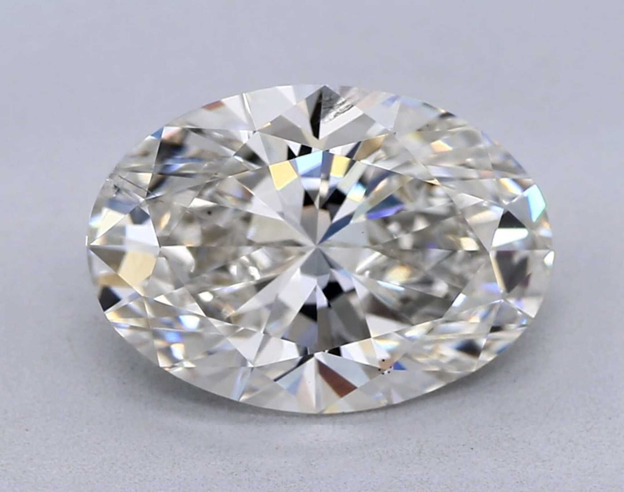 2.21 ct H SI1 Oval cut Diamond