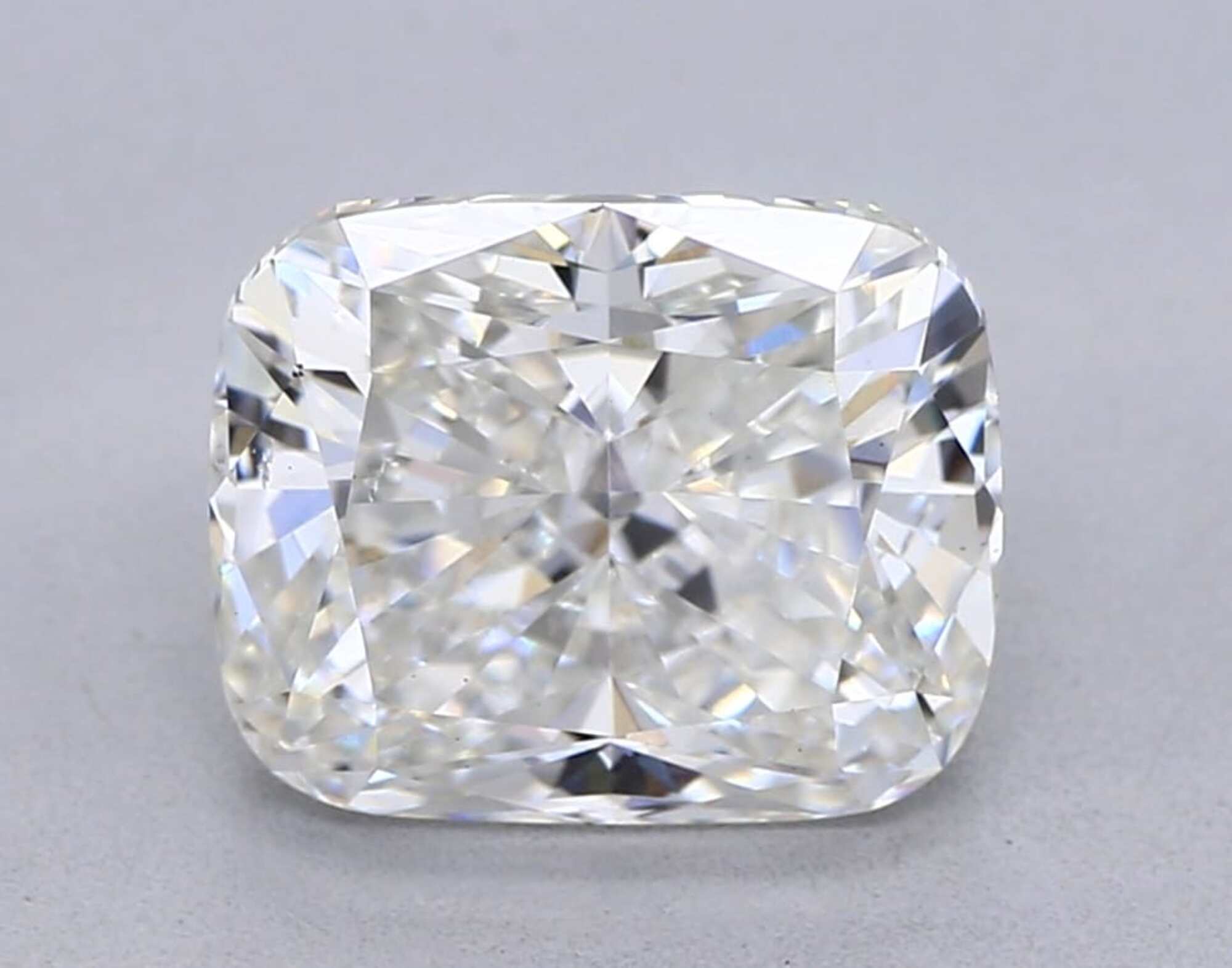 Diamante talla cojín G VS2 de 2,02 ct 