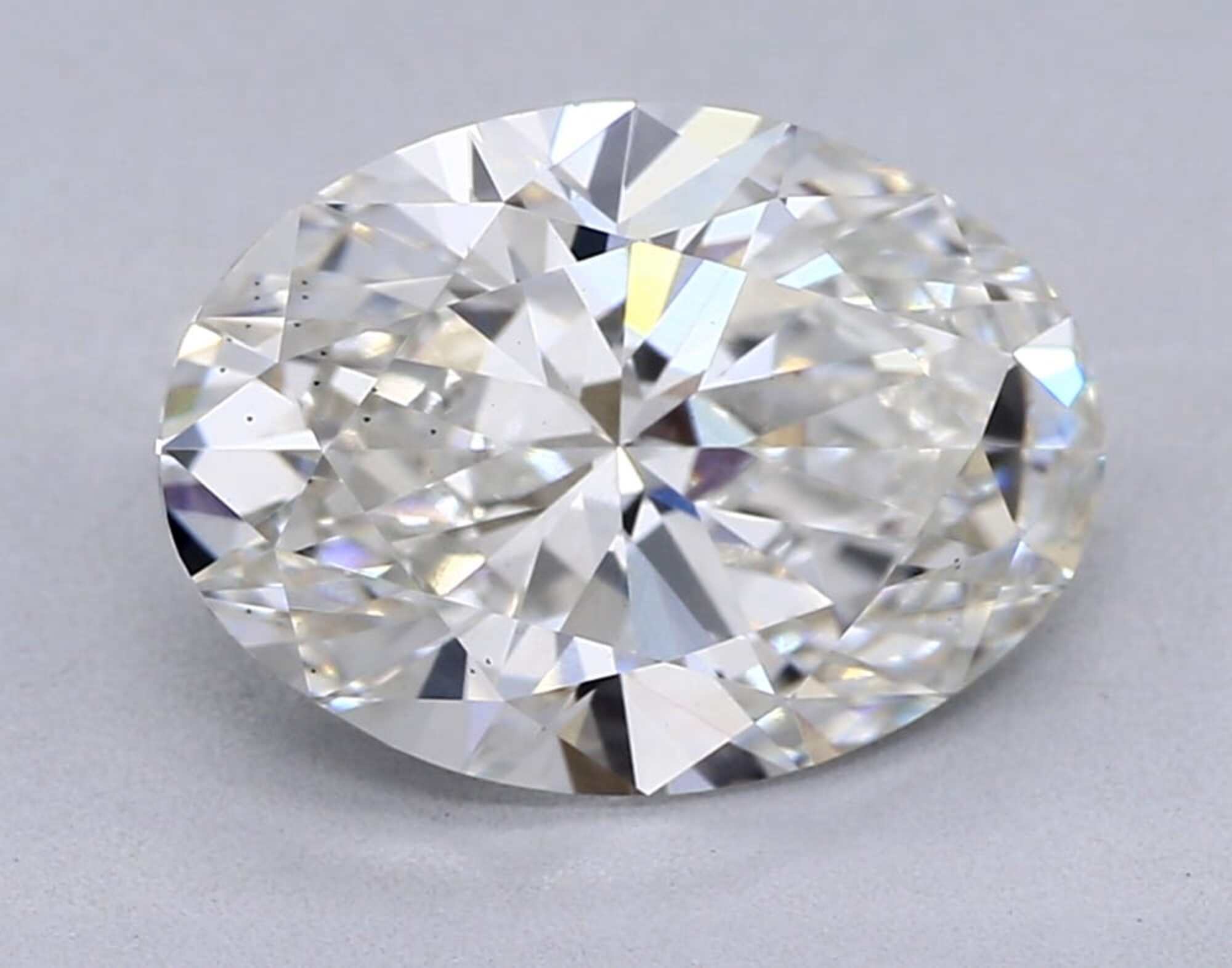 2.01 ct H VS2 Oval cut Diamond