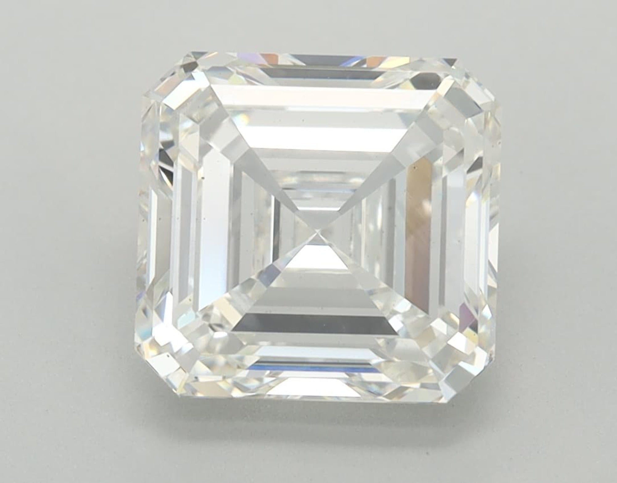 Diamante talla Asscher de 3,02 ct G VS1 