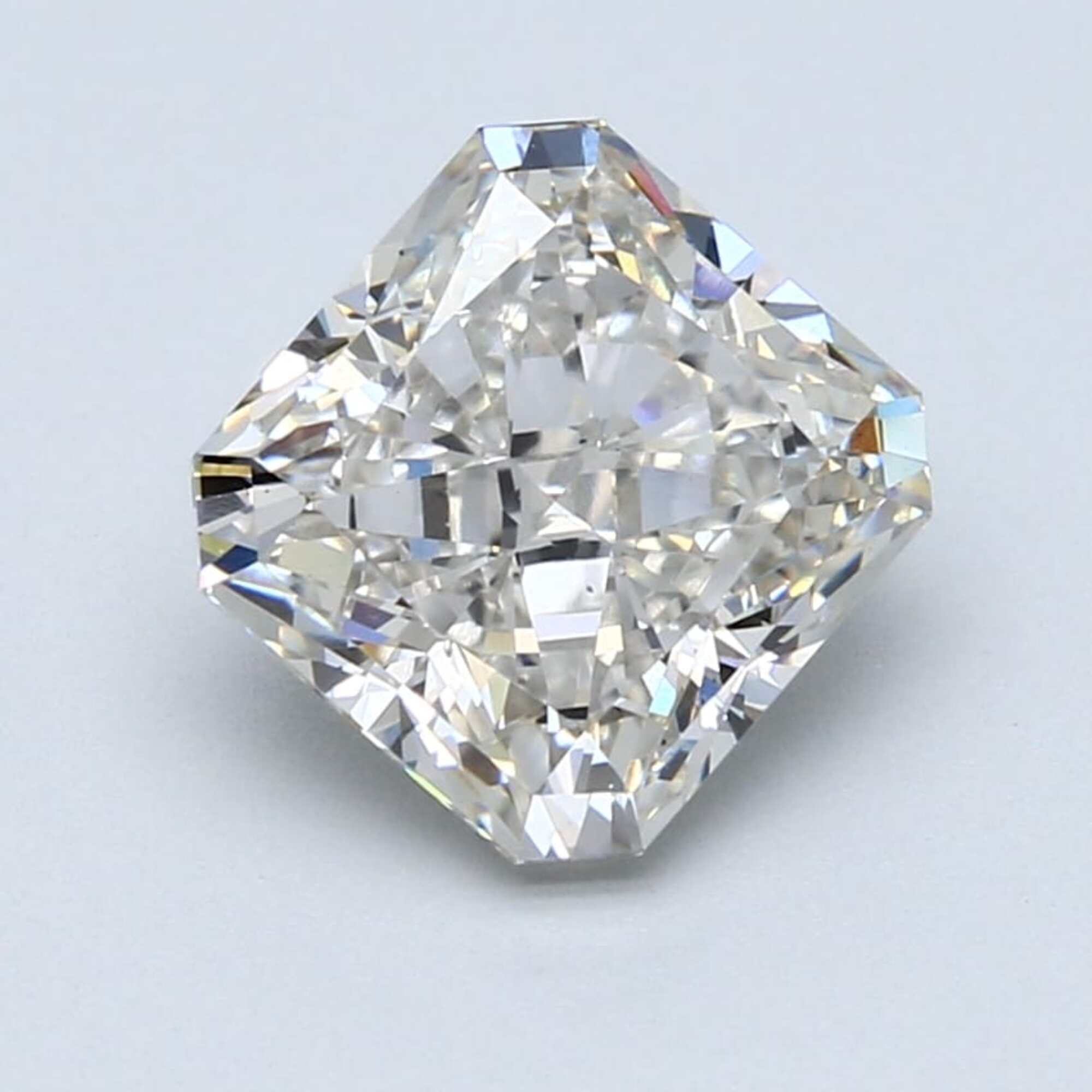 3.09 ct H VS2 Radiant cut Diamond