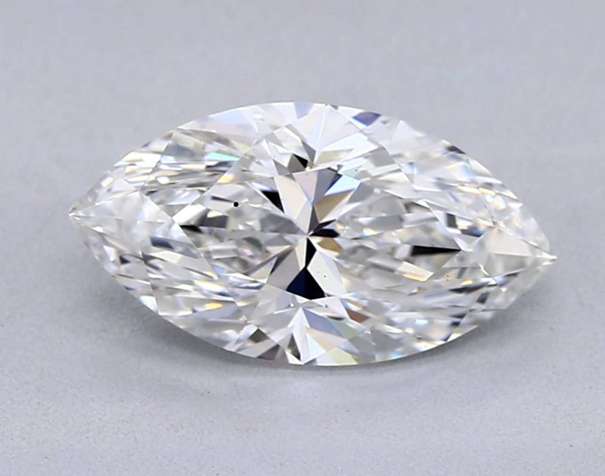 1,01 ct F VS2 Diamante talla marquesa 