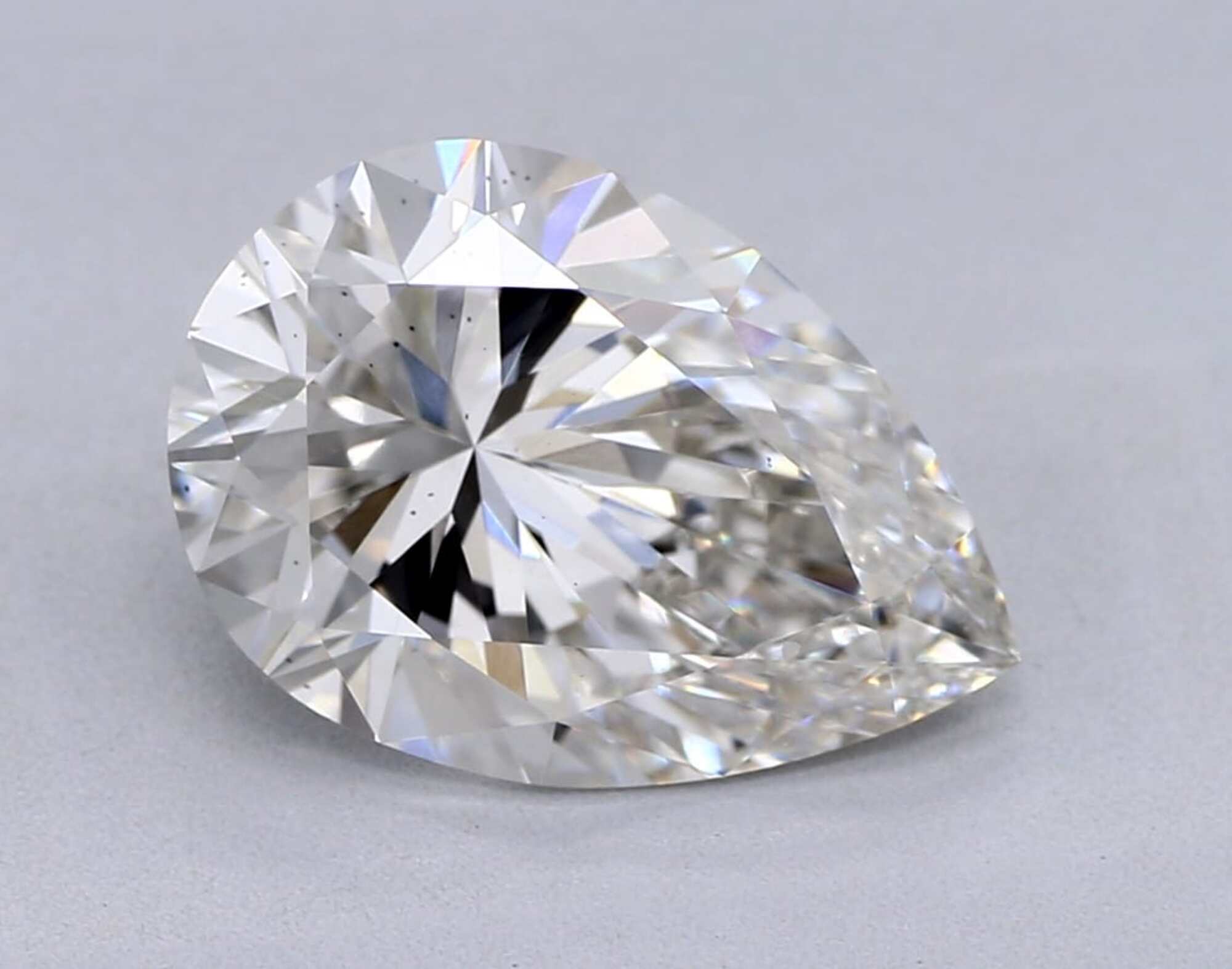 Diamante talla pera G VS2 de 2,02 ct 