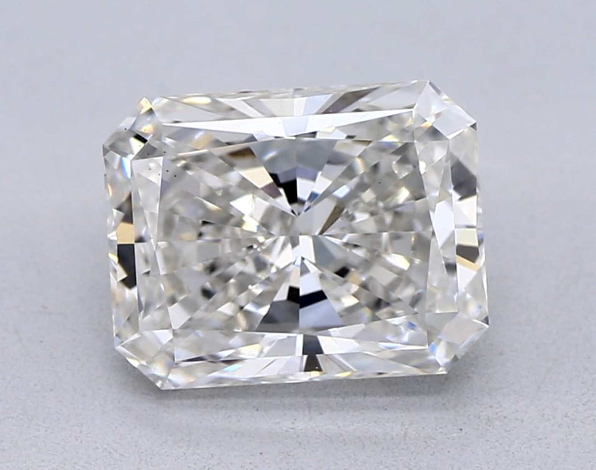 1.54 ct G VS1 Radiant cut Diamond