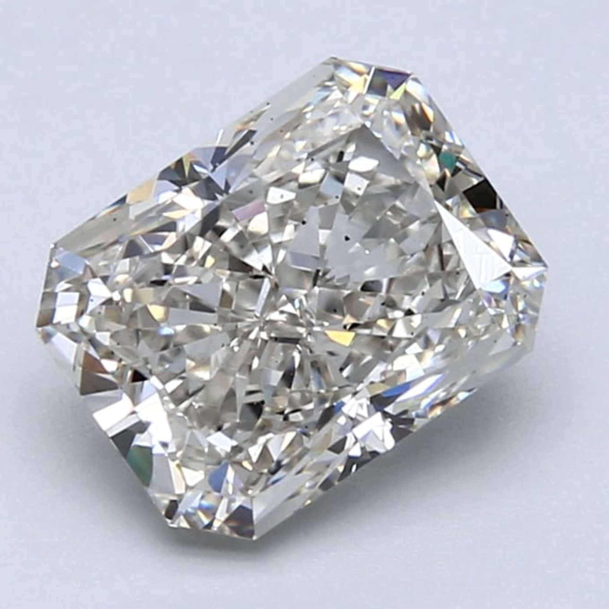 2.55 ct I VS2 Radiant cut Diamond