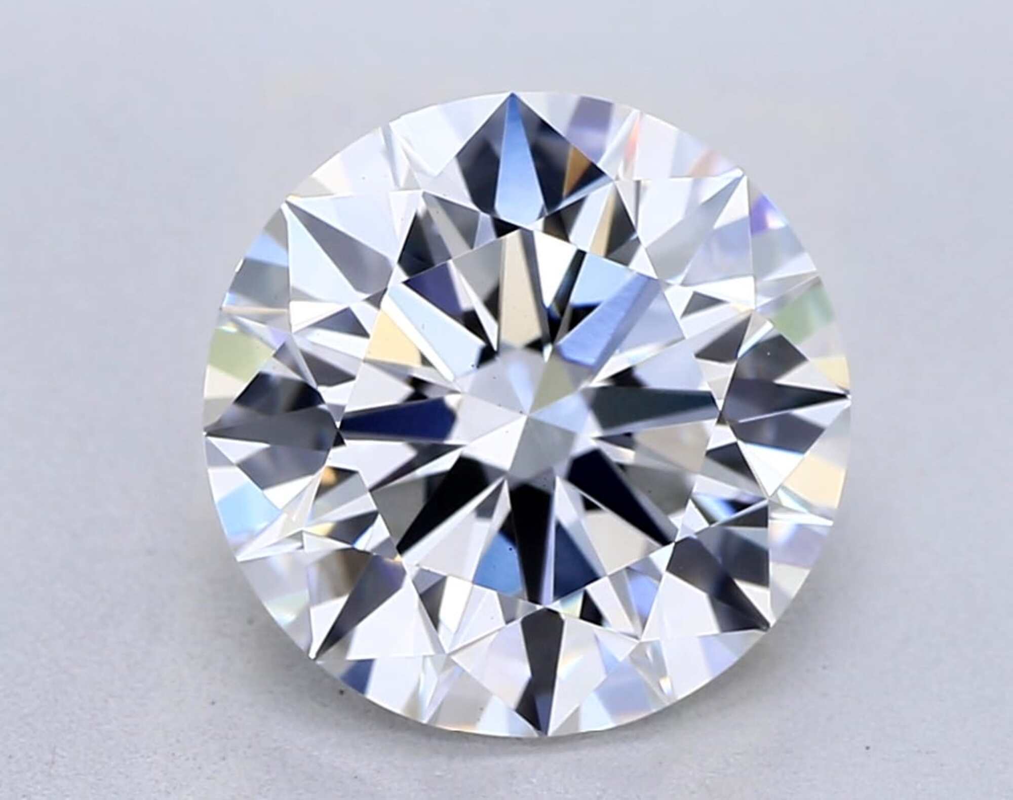 2.15 ct F VS1 Round cut Diamond