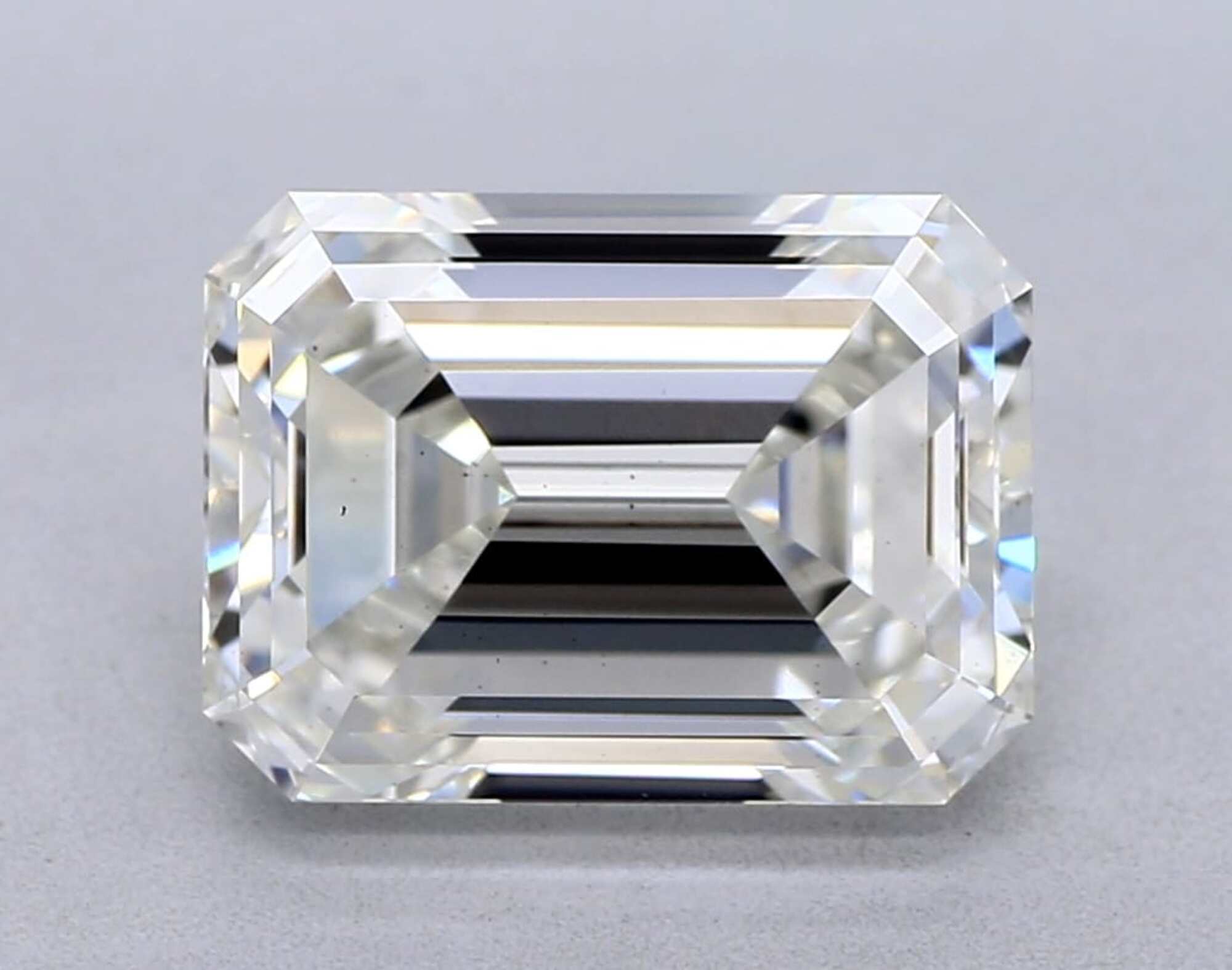 2.50 ct H VS1 Emerald cut Diamond