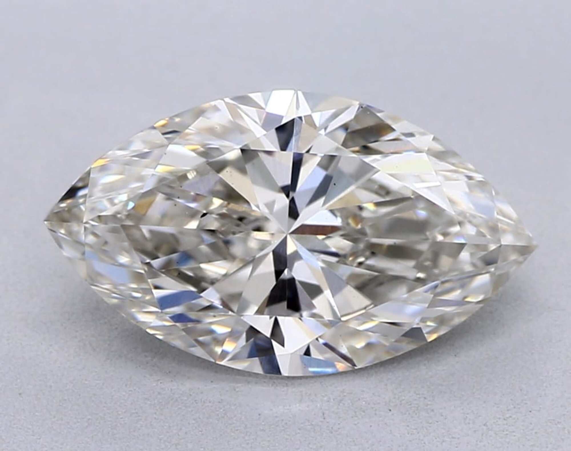 1,65 ct H VS2 Diamante talla marquesa 
