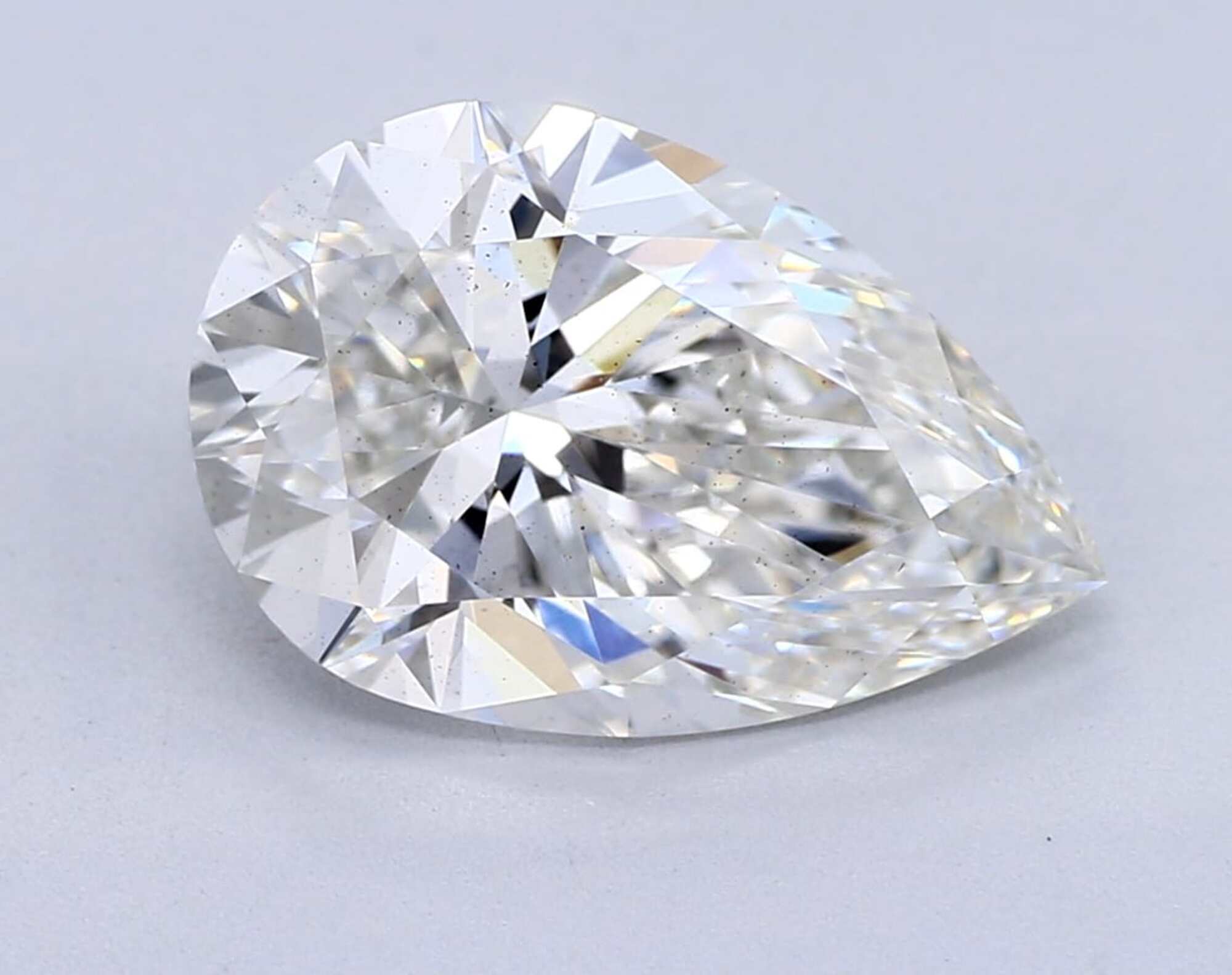 2.24 ct G VS2 Pear cut Diamond