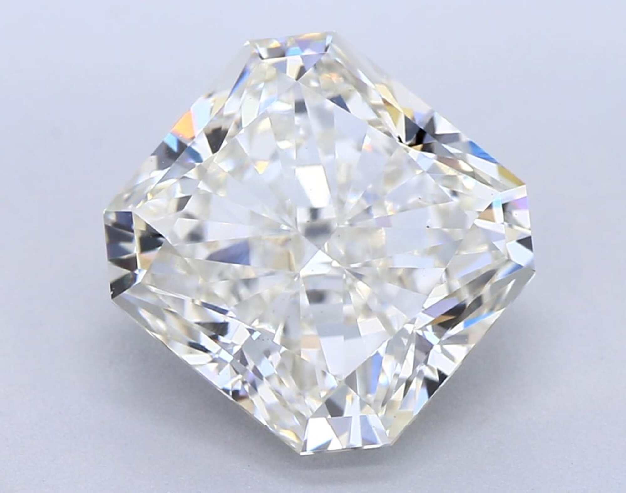 3.02 ct I VS1 Radiant cut Diamond