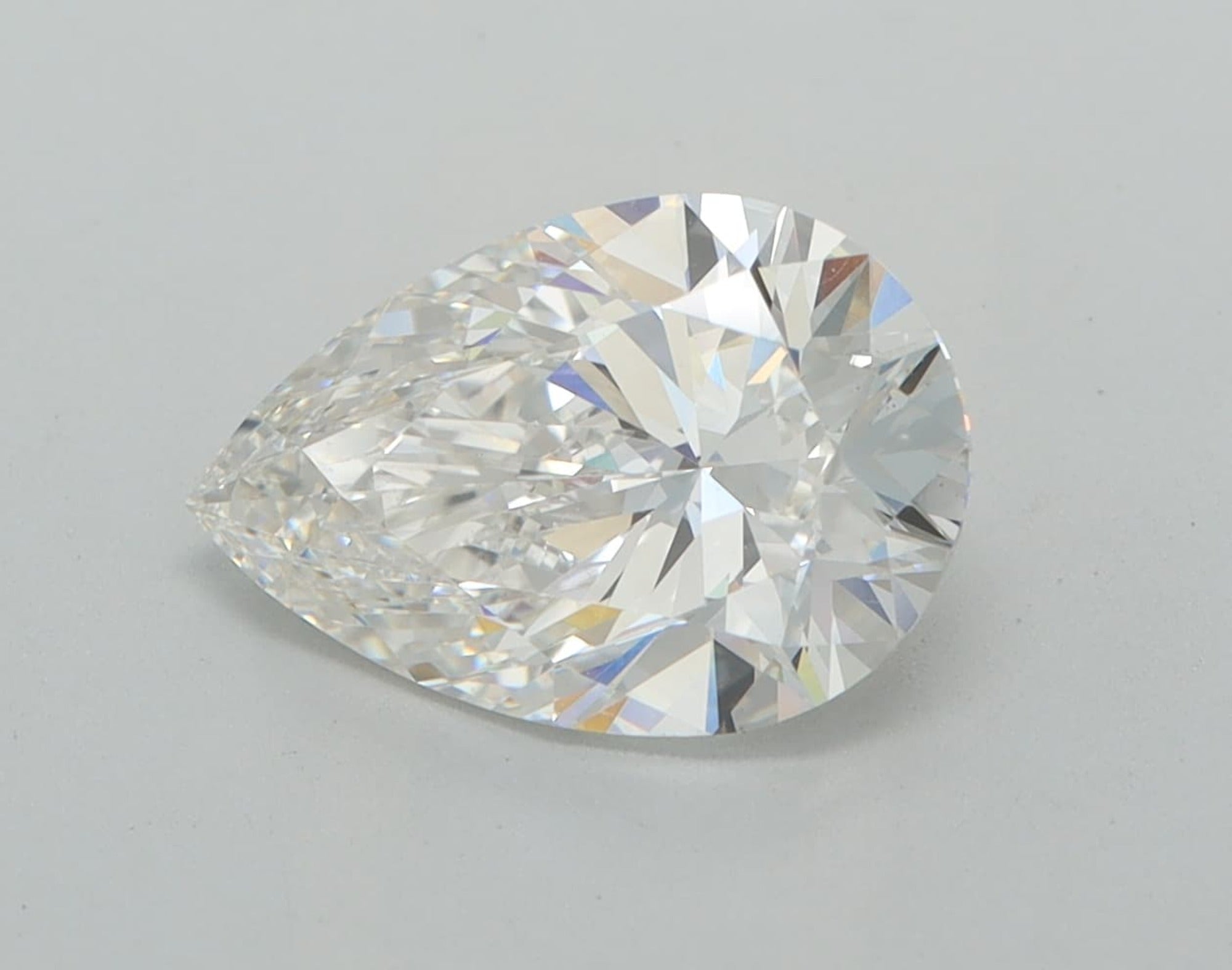 2,01 ct F VS1 Diamante talla pera 