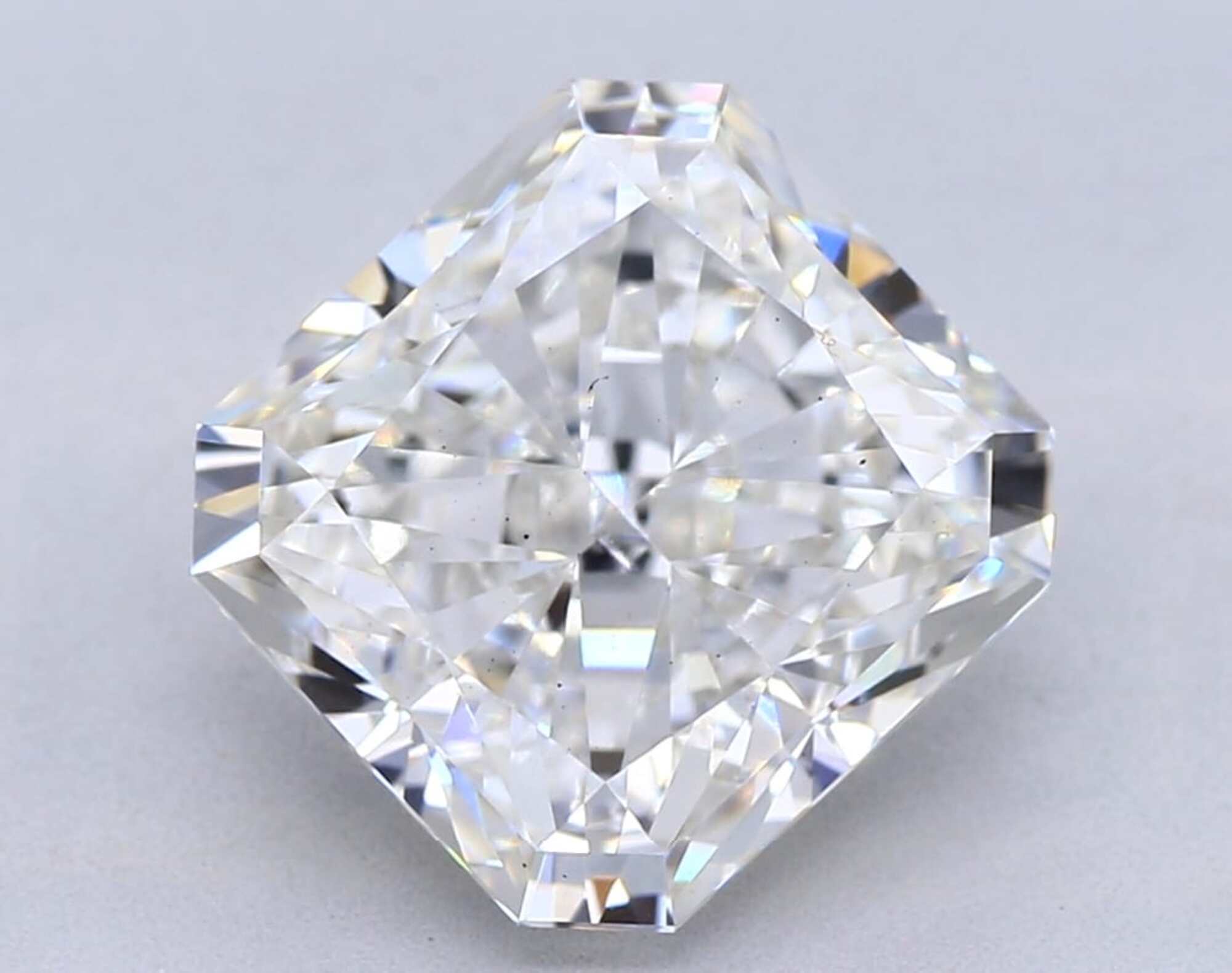 3,02 ct H VS2 Diamante talla radiante 