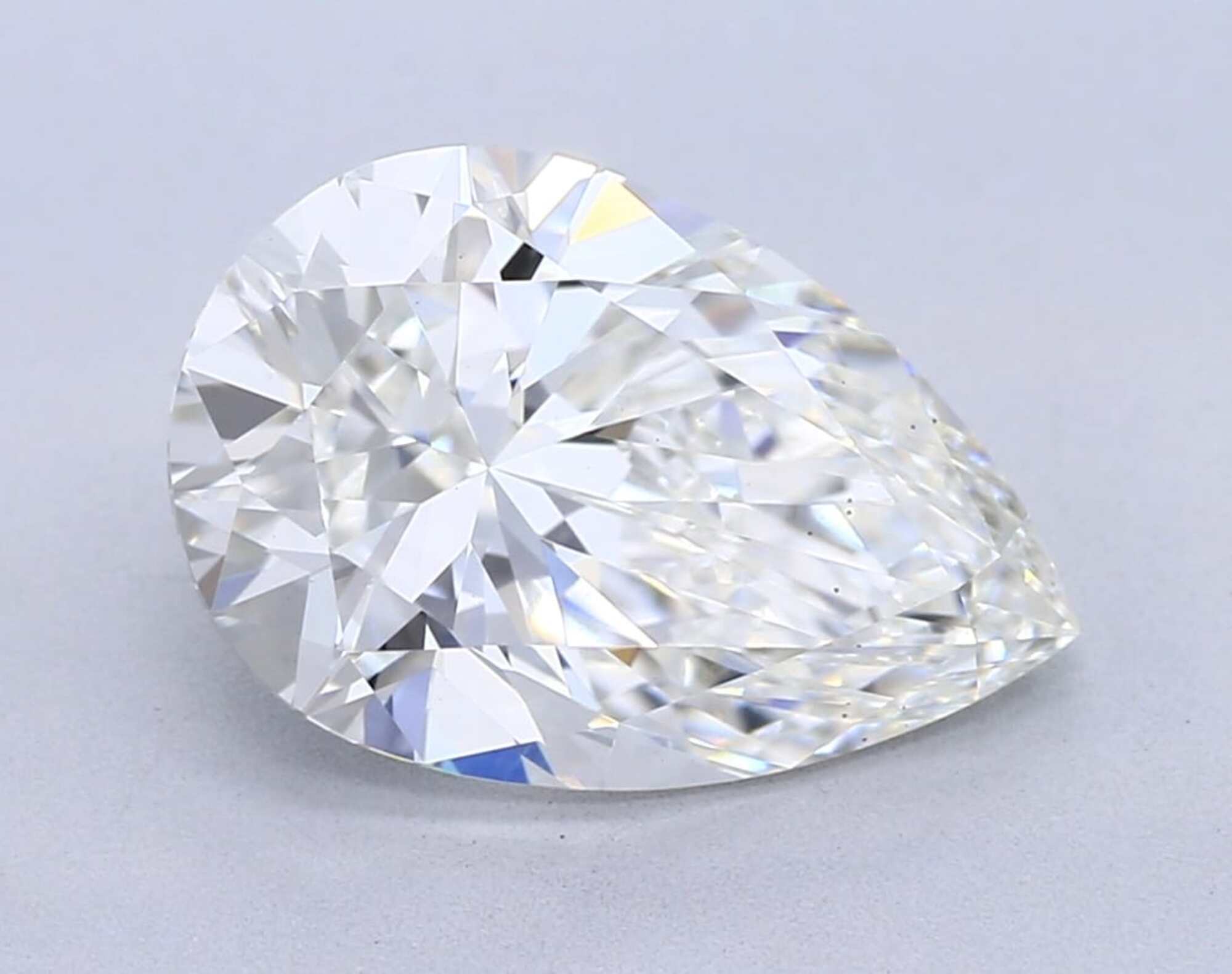 2.01 ct F VS2 Pear cut Diamond