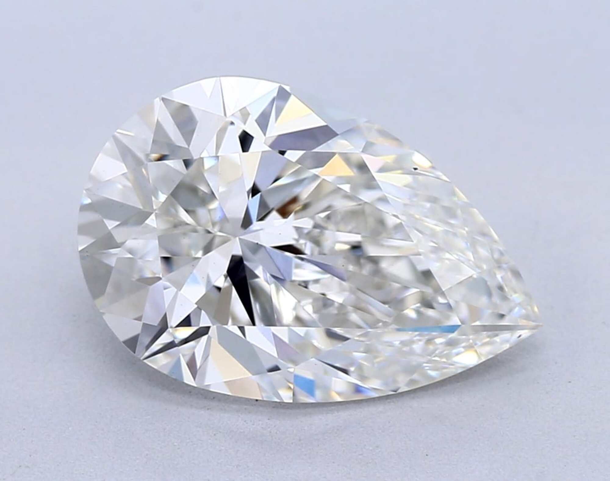 2.20 ct F VS1 Pear cut Diamond