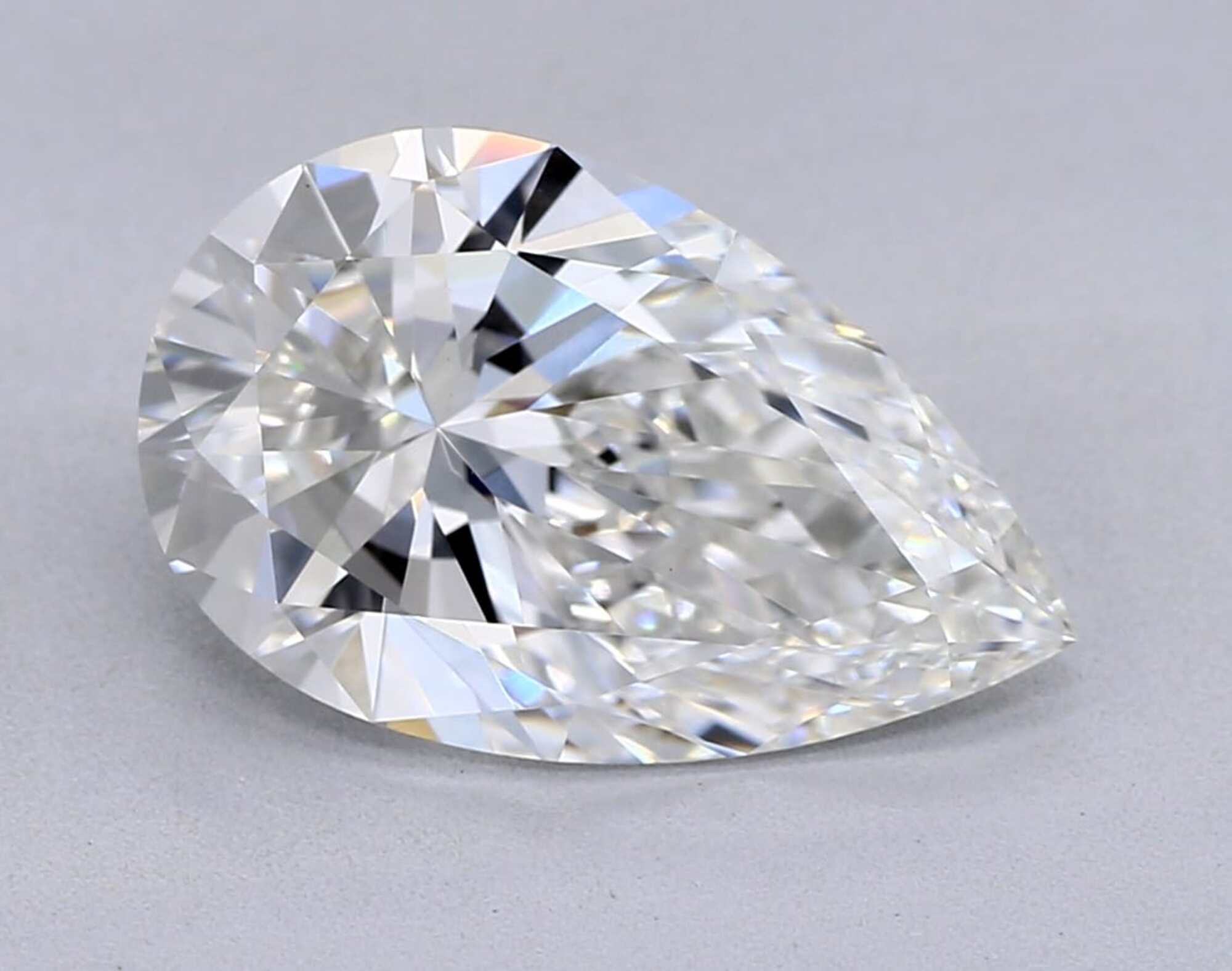 2.01 ct F VVS2 Pear cut Diamond