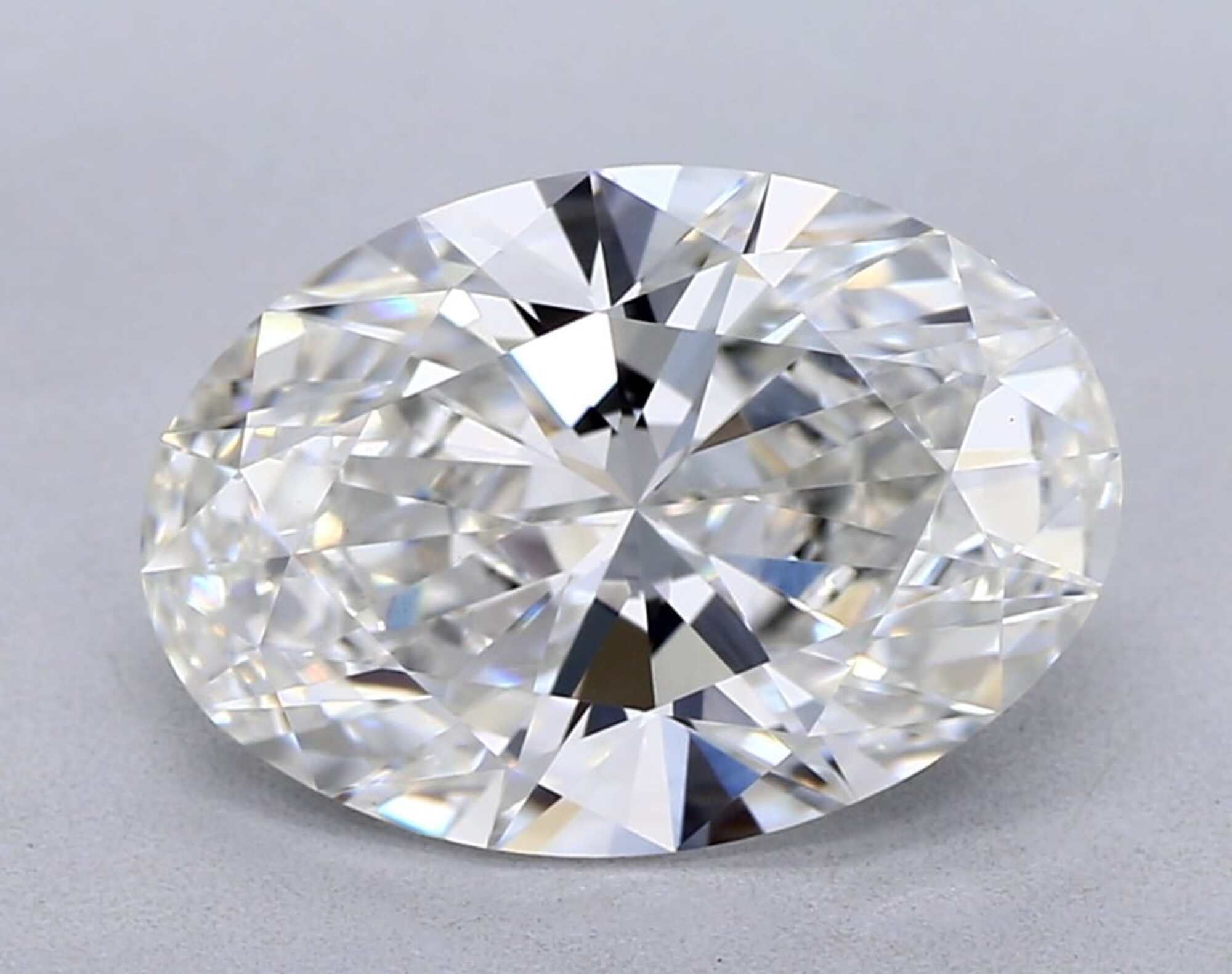 2.23 ct F VVS2 Oval cut Diamond