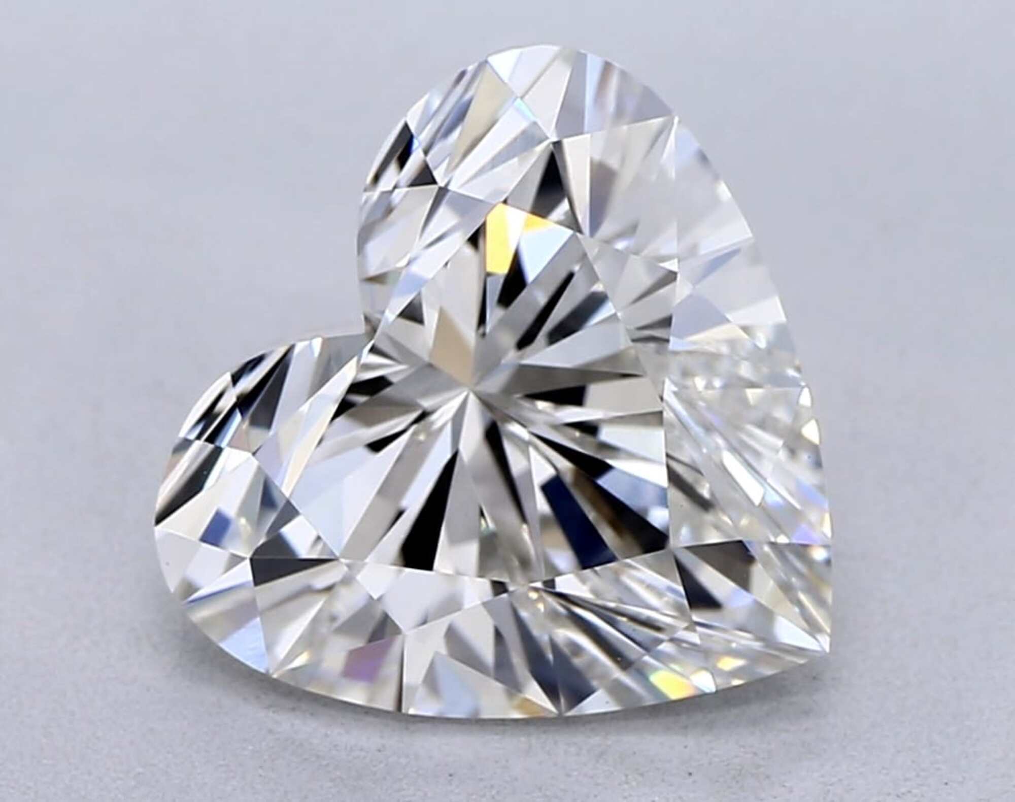 2.03 ct G VVS2 Heart cut Diamond