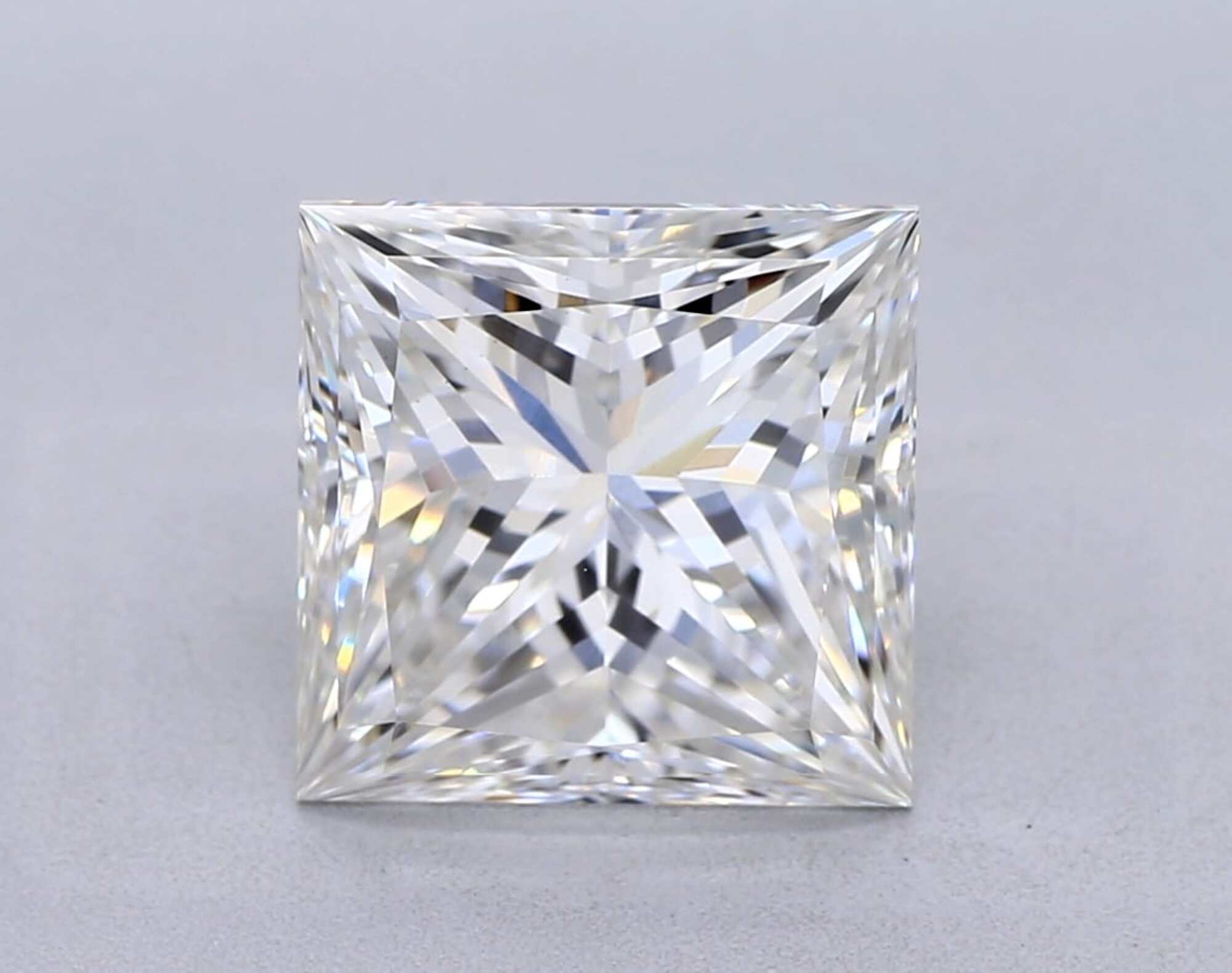 2.54 ct G VS1 Princess cut Diamond