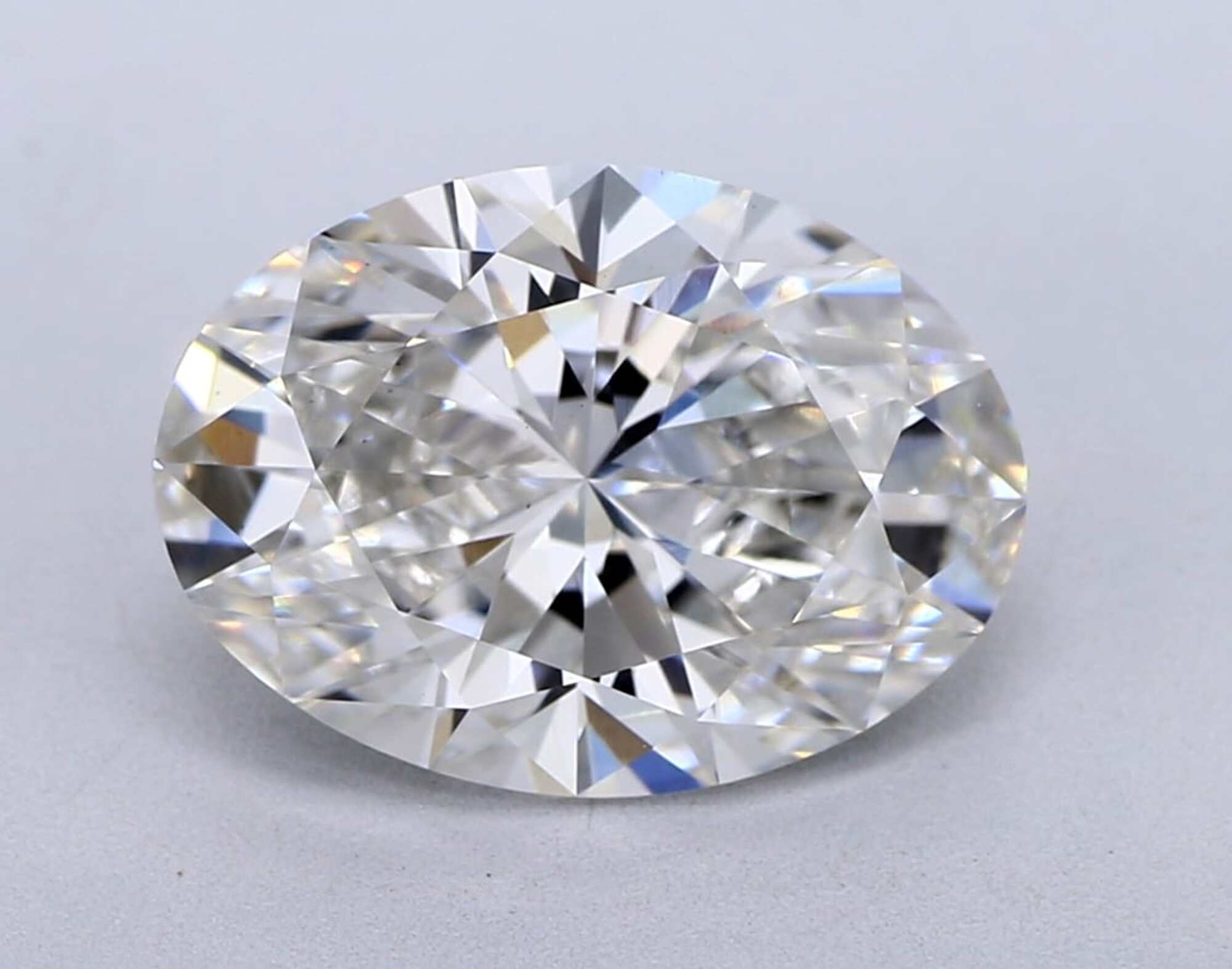 2.15 ct F VS1 Oval cut Diamond