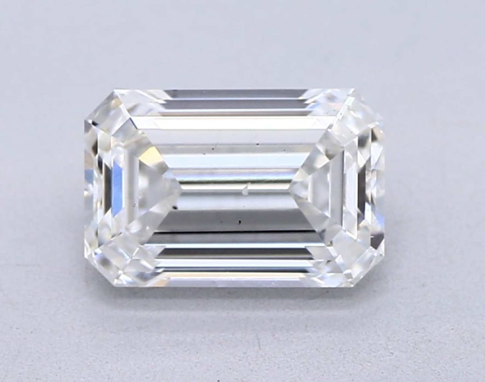 1,01 ct E VS2 Diamante talla esmeralda 
