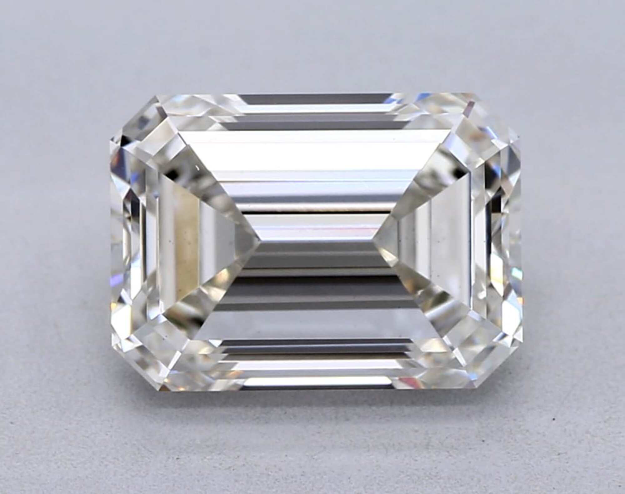 2.19 ct H VS1 Emerald cut Diamond