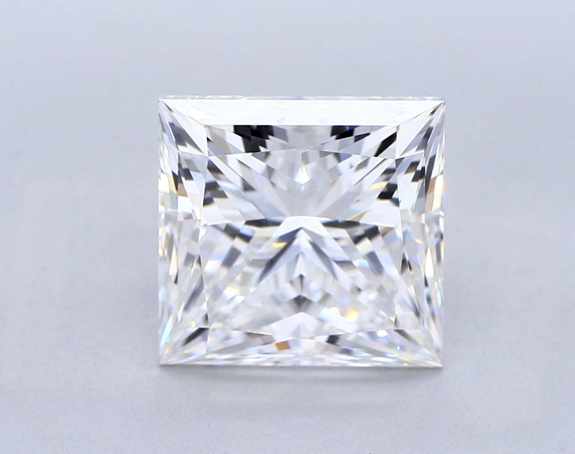 3.36 ct F VS1 Princess cut Diamond