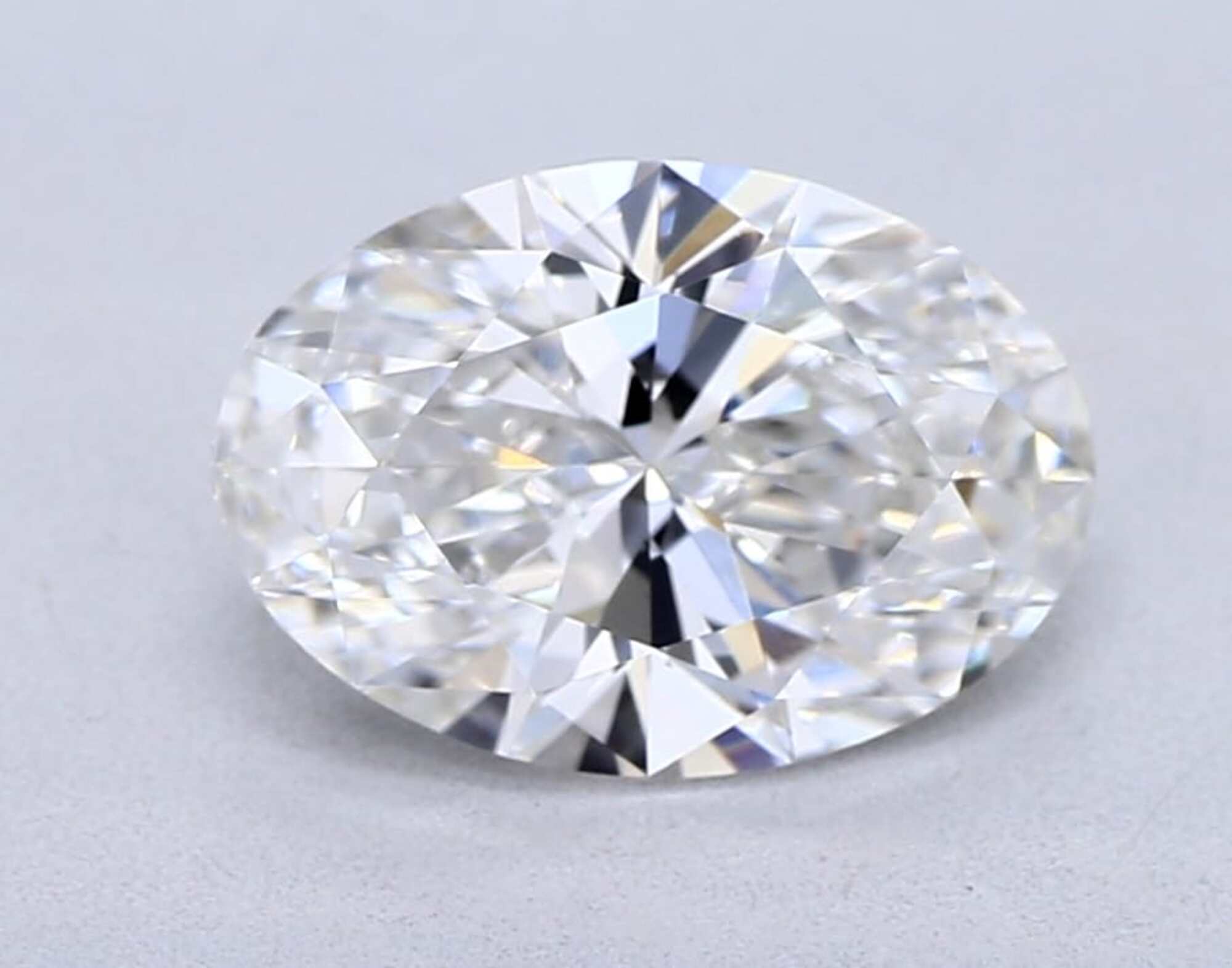 1,04 ct F VVS2 Diamante talla ovalada 