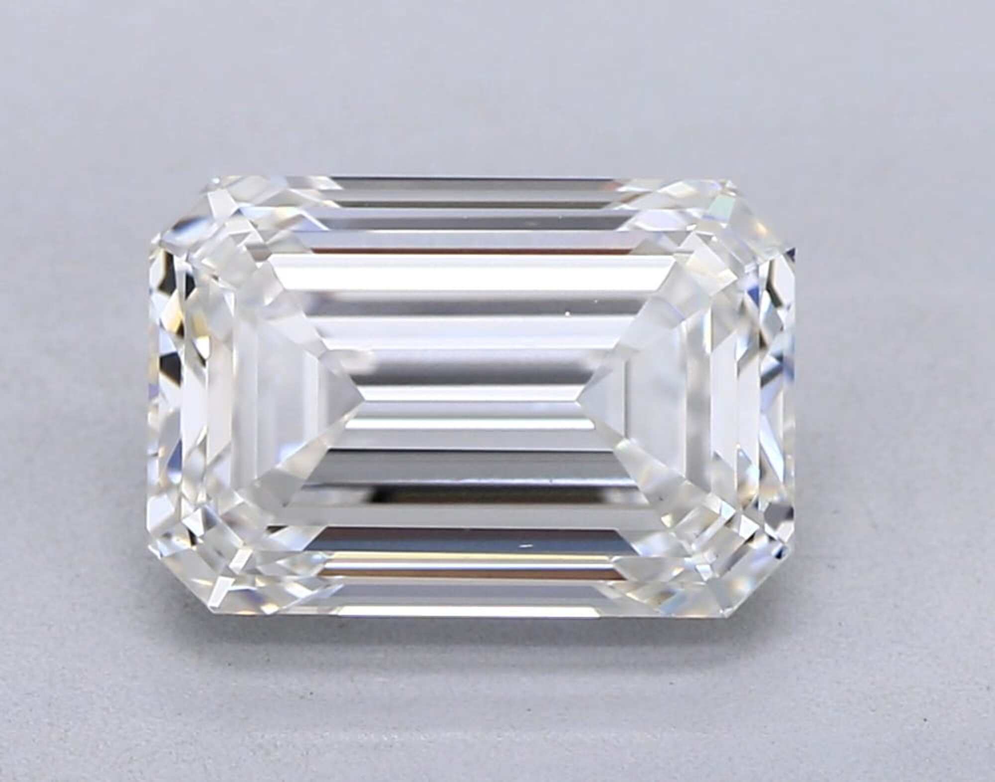 1,81 ct F VS1 Diamante talla esmeralda 