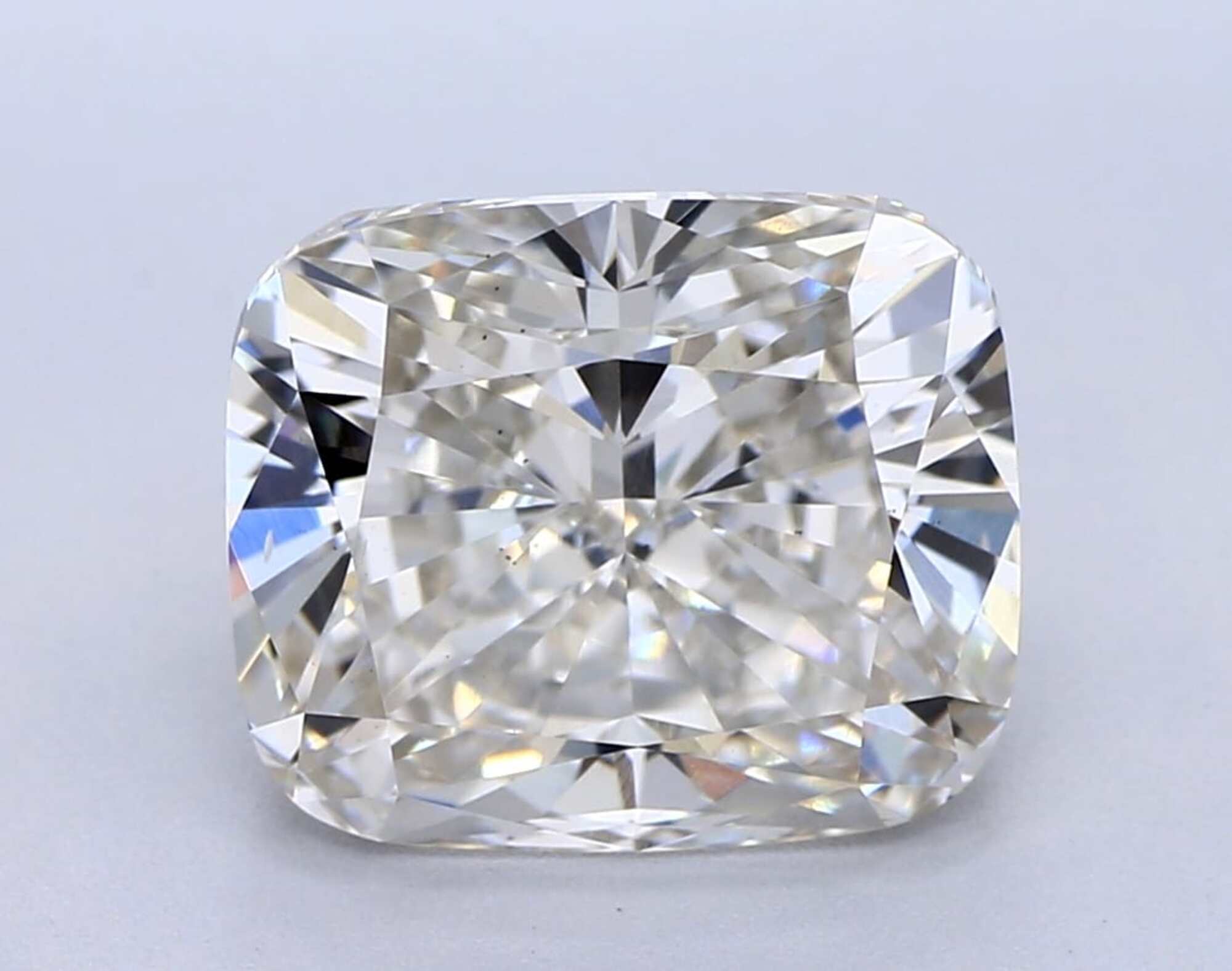 3.01 ct H VS2 Cushion cut Diamond