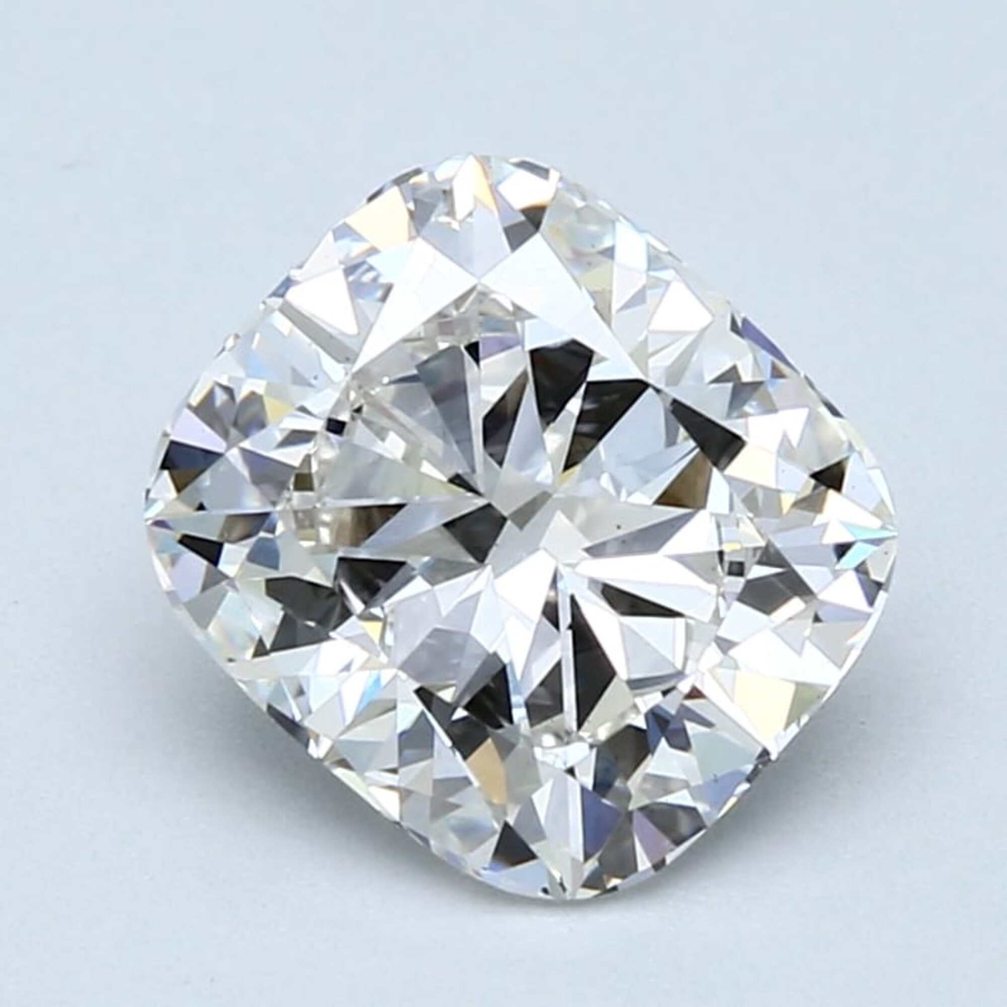 Diamante talla cojín G VS2 de 3,01 ct 
