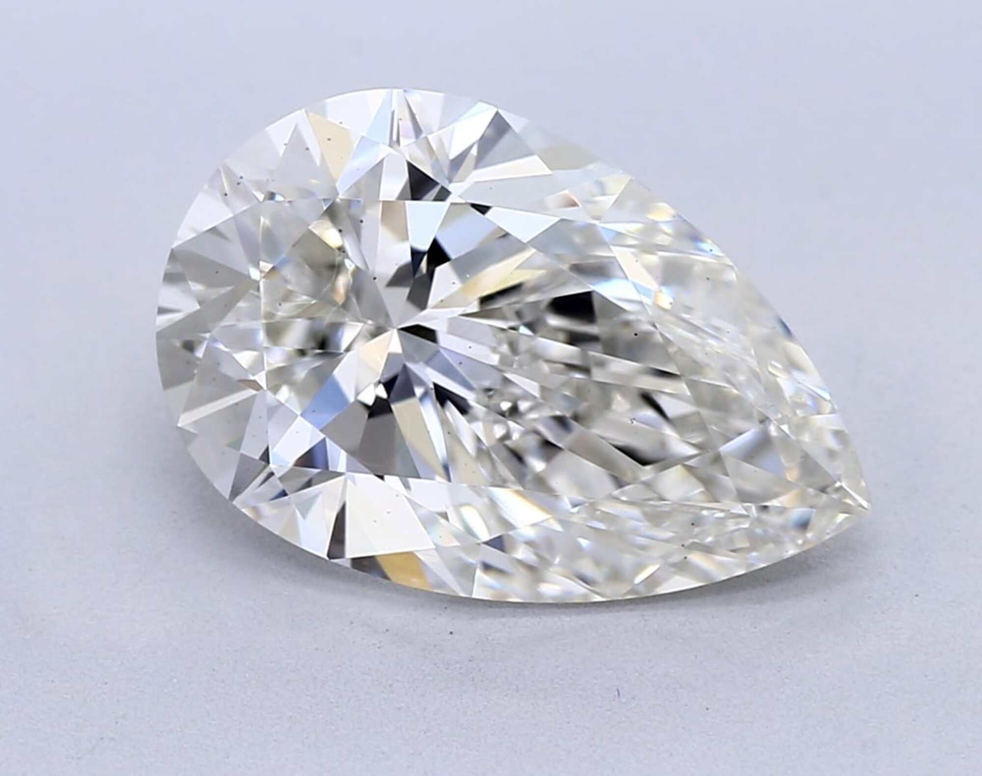 2.46 ct G VS2 Pear cut Diamond